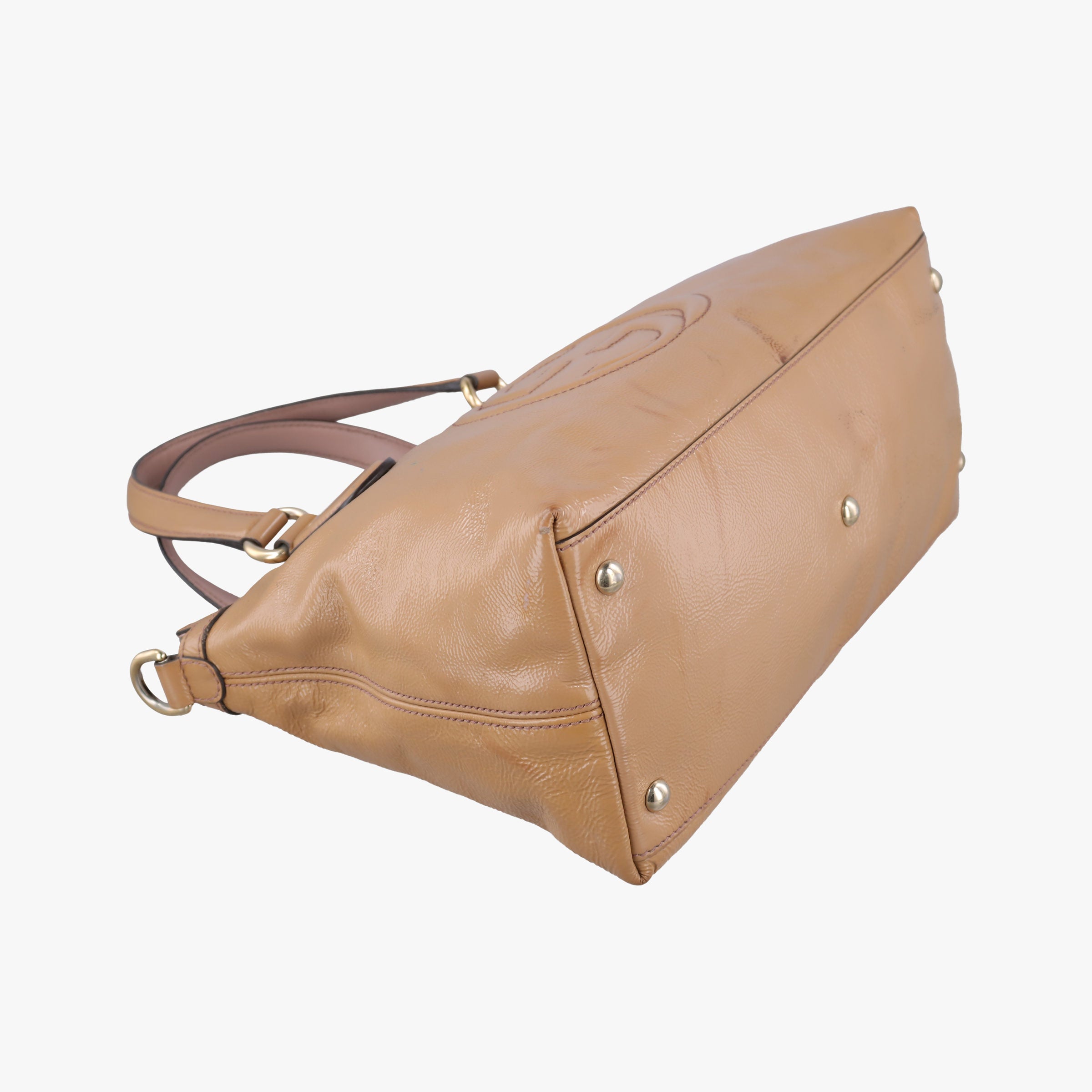 Pre-owned Gucci Soho Beige Patent Leather 308362 shoulderbag | stylenewstar
