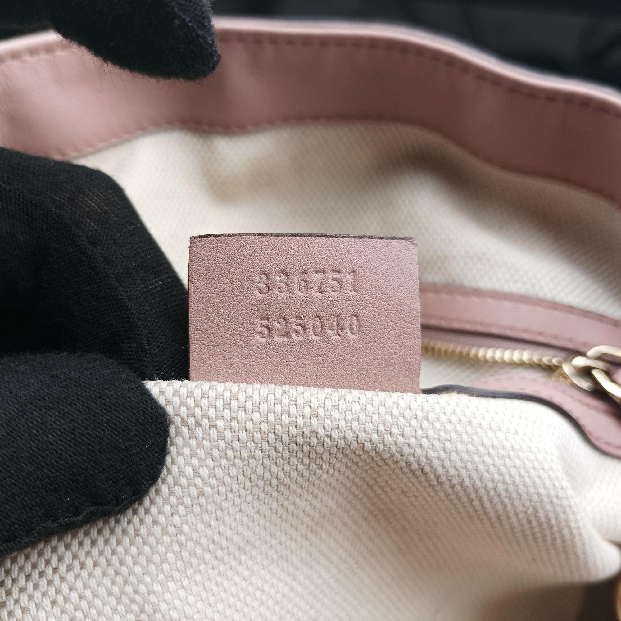Pre-owned Gucci Soho Beige Patent Leather 282309 shoulderbag | stylenewstar
