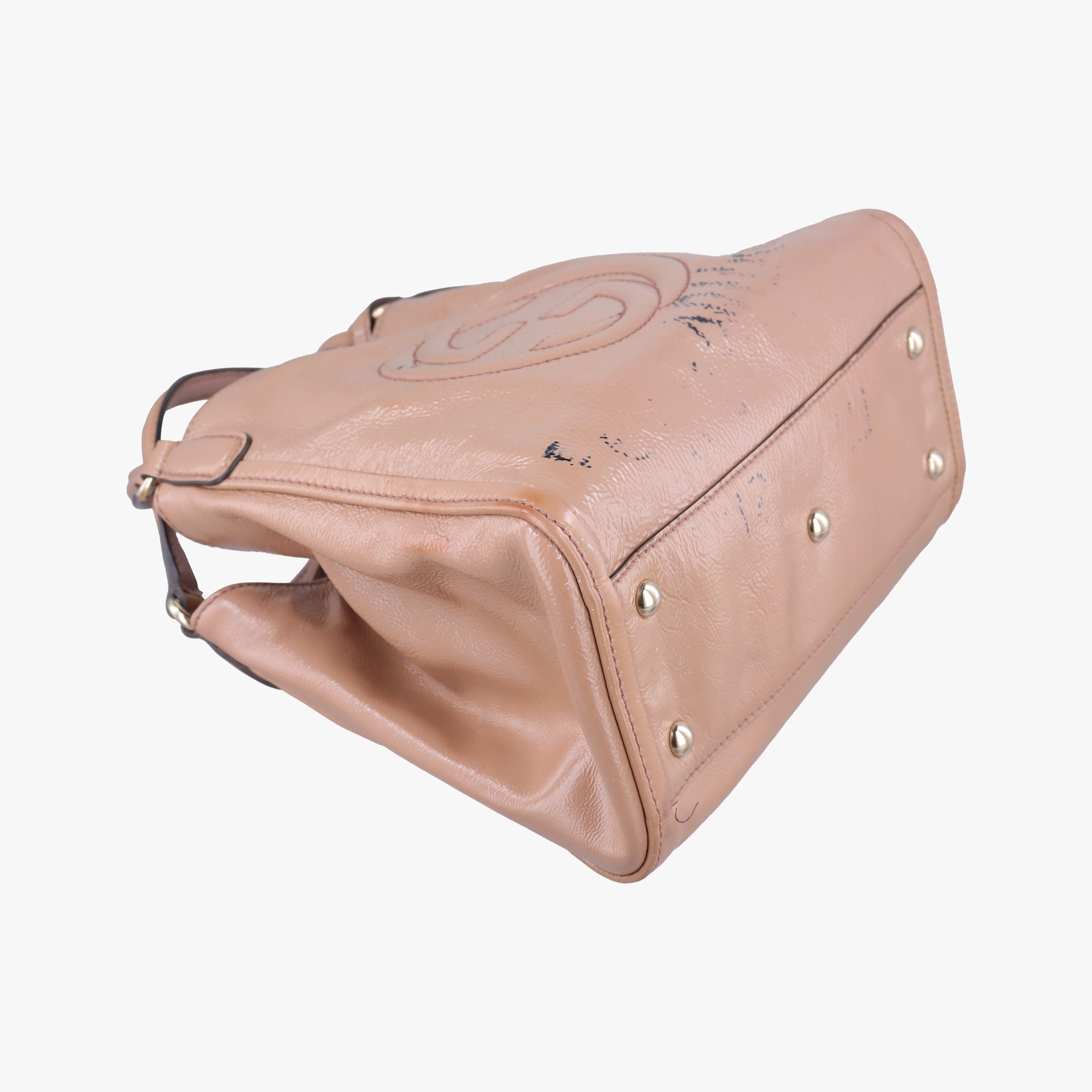 Pre-owned Gucci Soho Beige Patent Leather 282309 shoulderbag | stylenewstar
