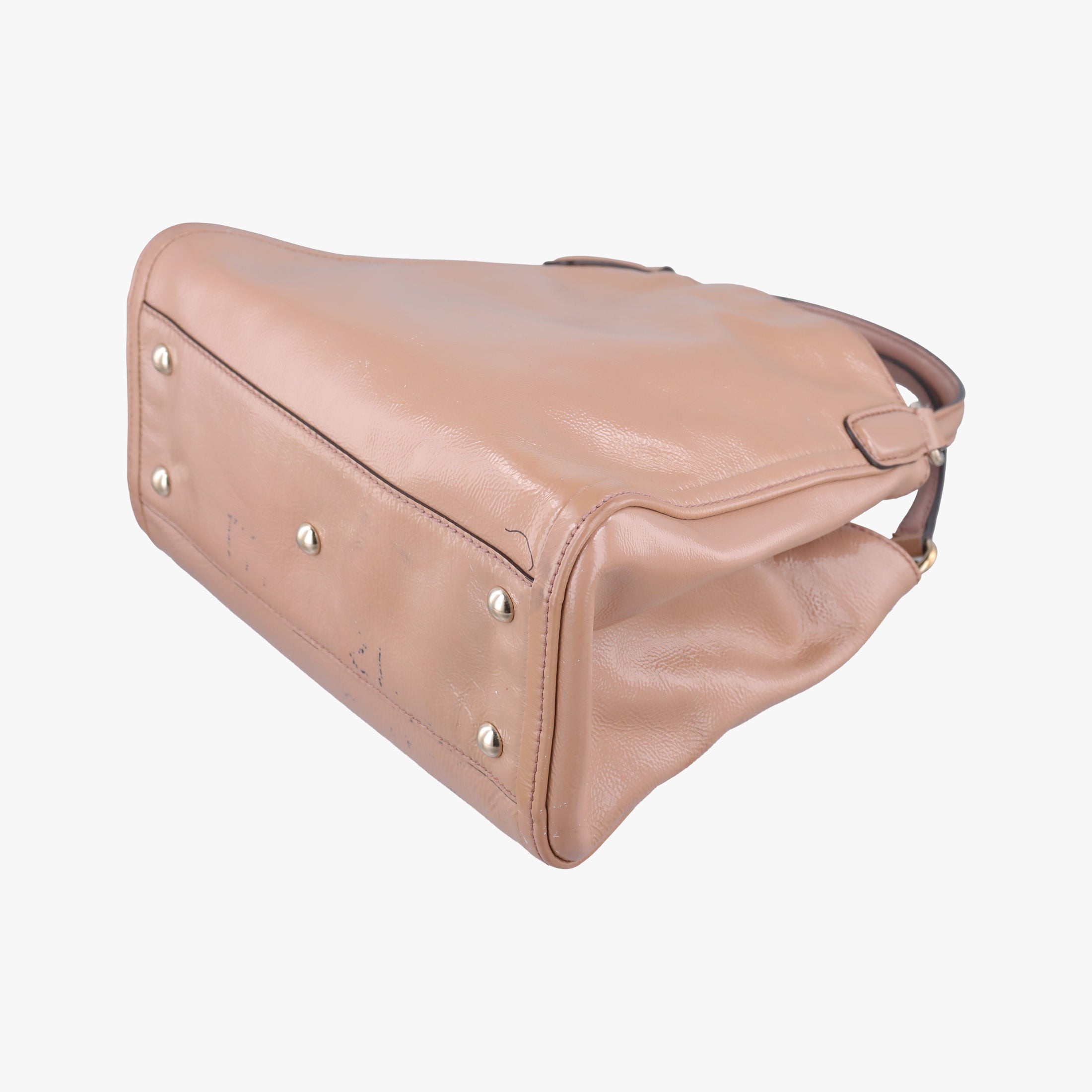 Pre-owned Gucci Soho Beige Patent Leather 282309 shoulderbag | stylenewstar