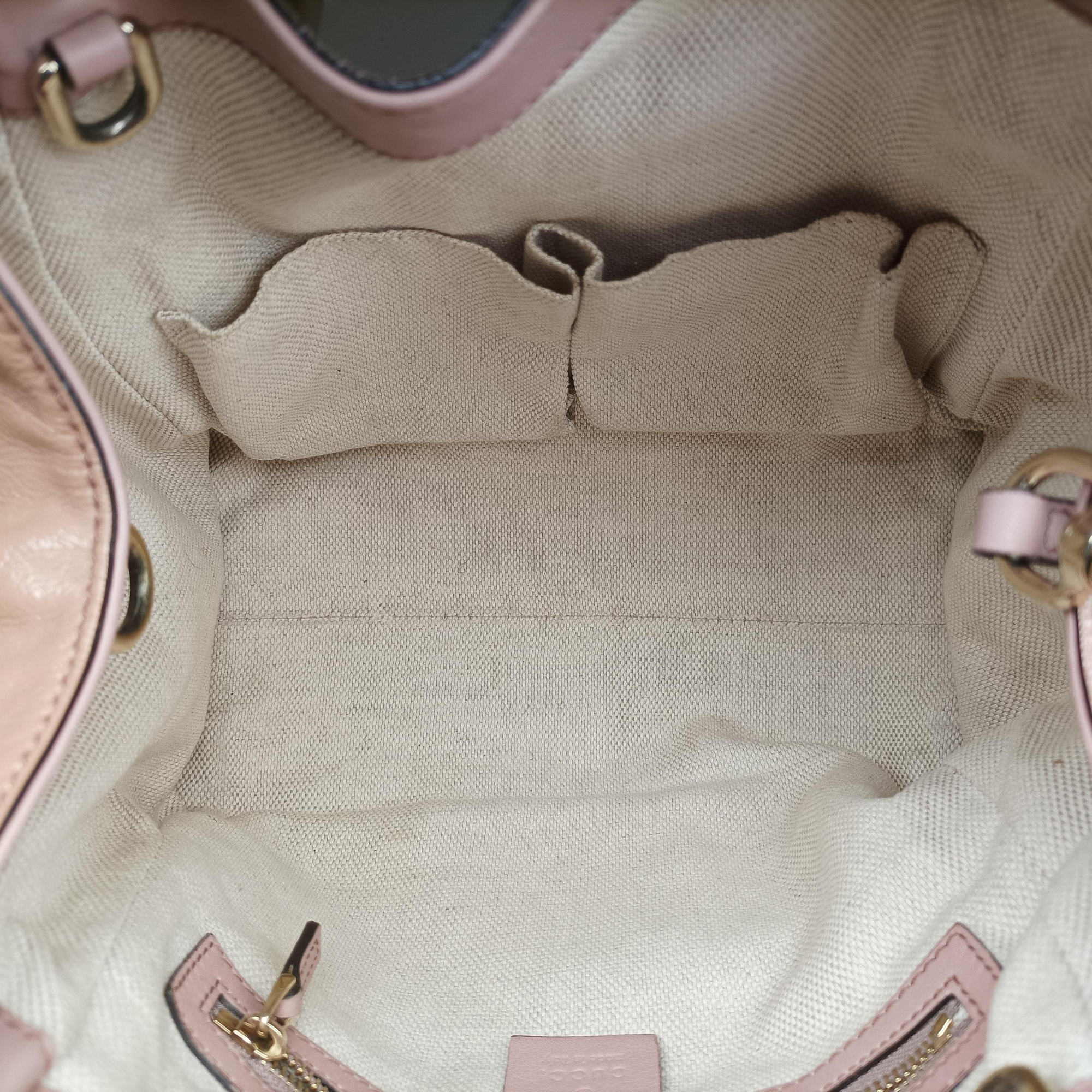 Pre-owned Gucci Soho Beige Patent Leather 282309 shoulderbag | stylenewstar