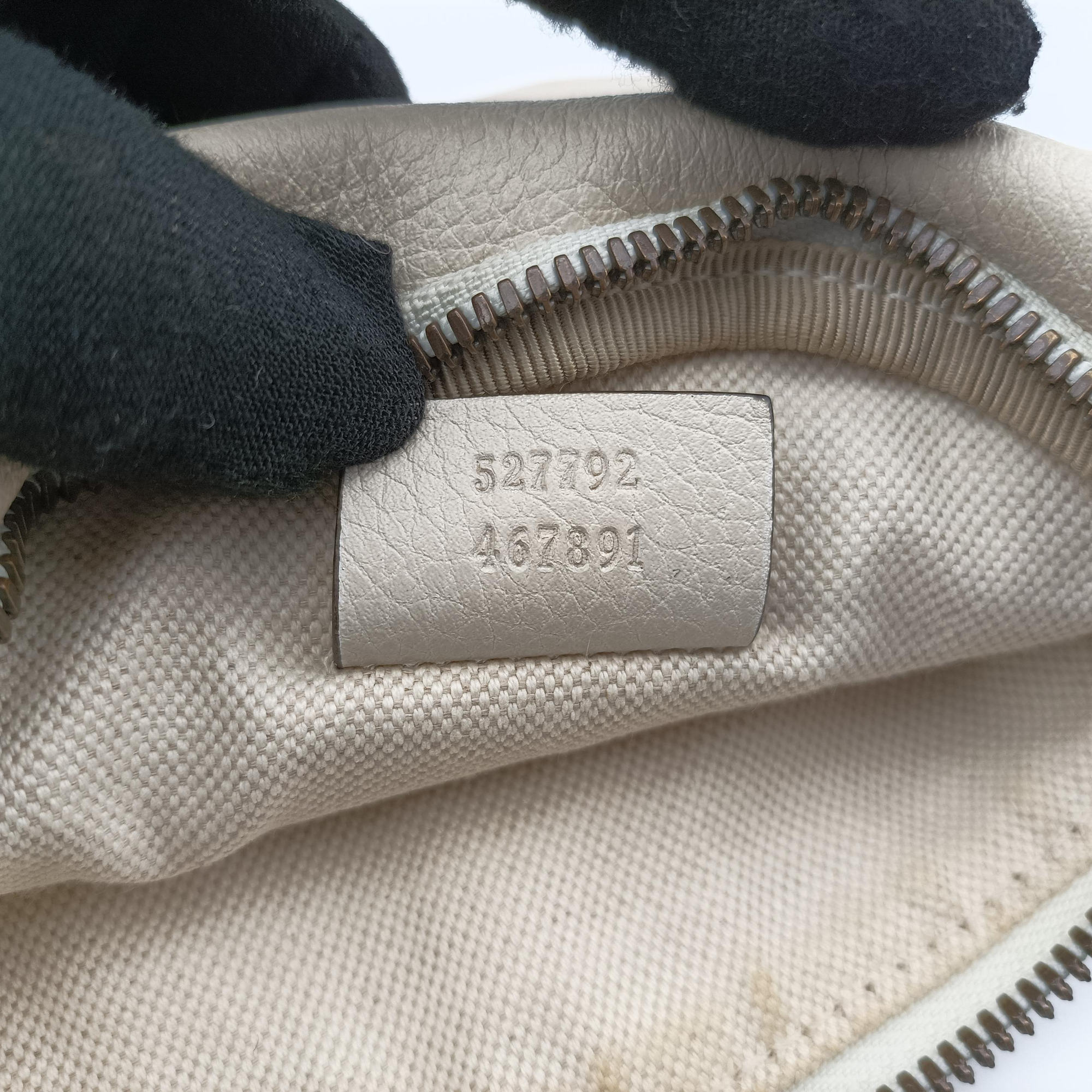 Pre-owned Gucci Gucci print White Leather 527792 bum bag/waist bag | stylenewstar