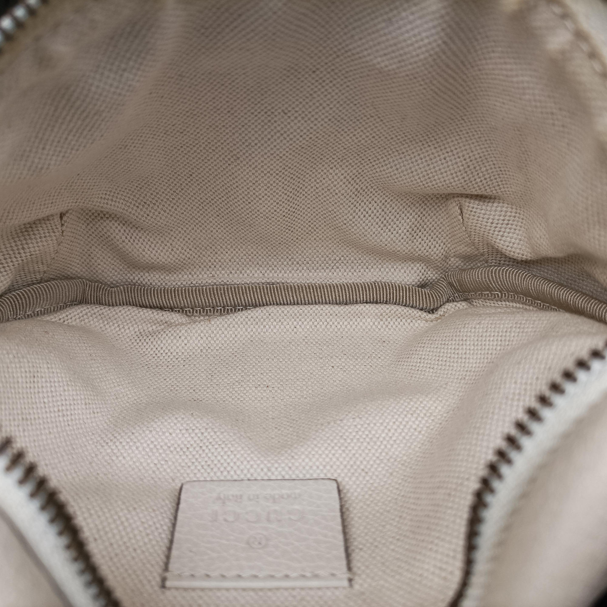Pre-owned Gucci Gucci print White Leather 527792 bum bag/waist bag | stylenewstar