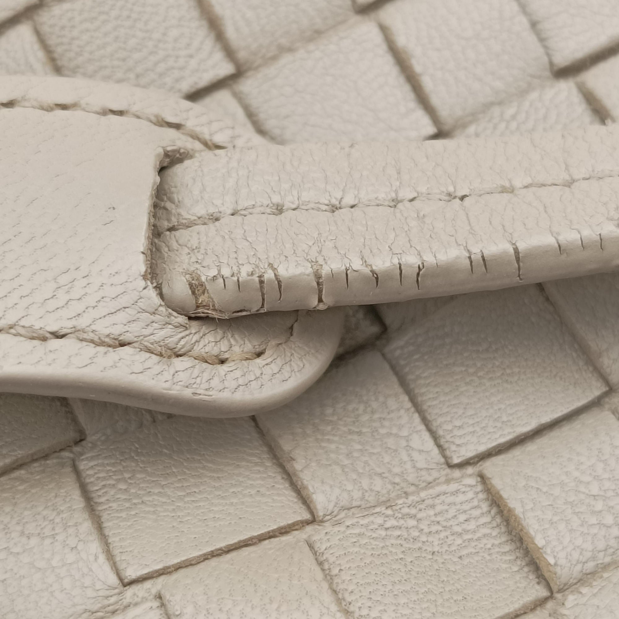 Pre-owned Bottega Veneta Nodini Beige lambskin  shoulderbag | stylenewstar