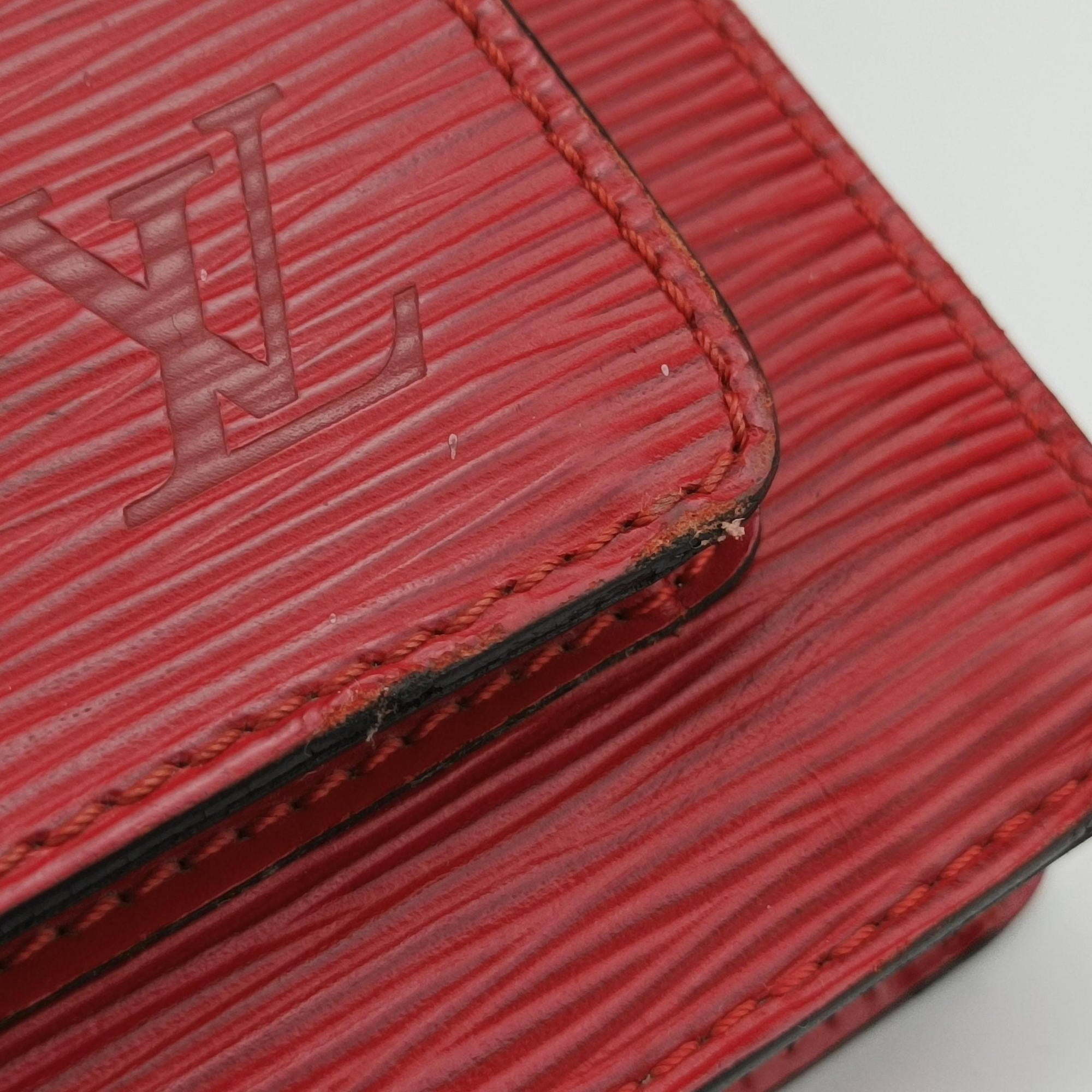 Secondhand Louis Vuitton MONCEAU Castilian Red Epi M52122 shoulderbag | stylenewstar