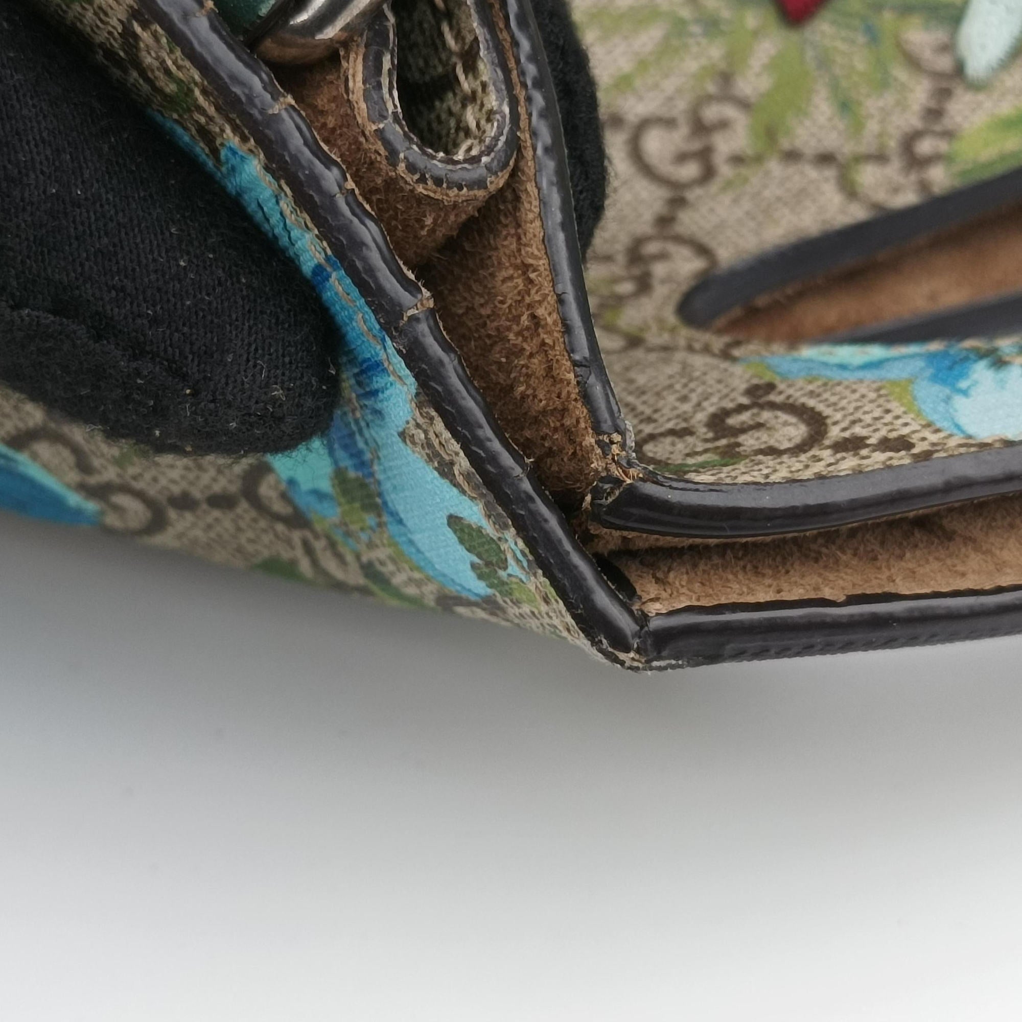 Secondhand Gucci GG Supreme Linea C Blooms GucciGhost Beige×Multicolour PVC coated canvas 414476 shoulderbag | stylenewstar