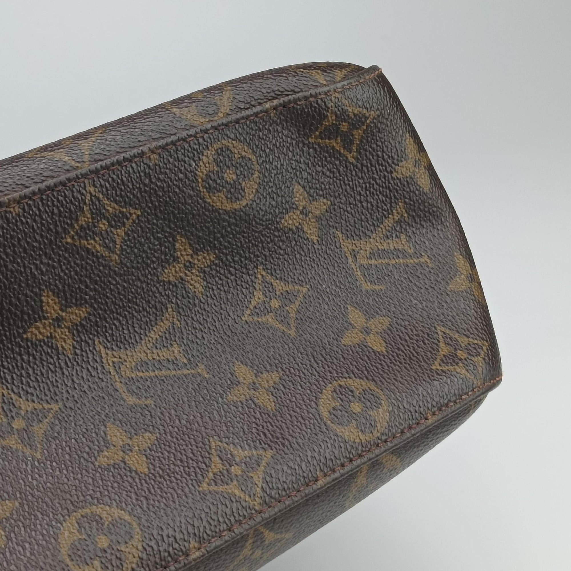 Secondhand Louis Vuitton LOOPING GM Brown Monogram Canvas M51145 shoulderbag | stylenewstar