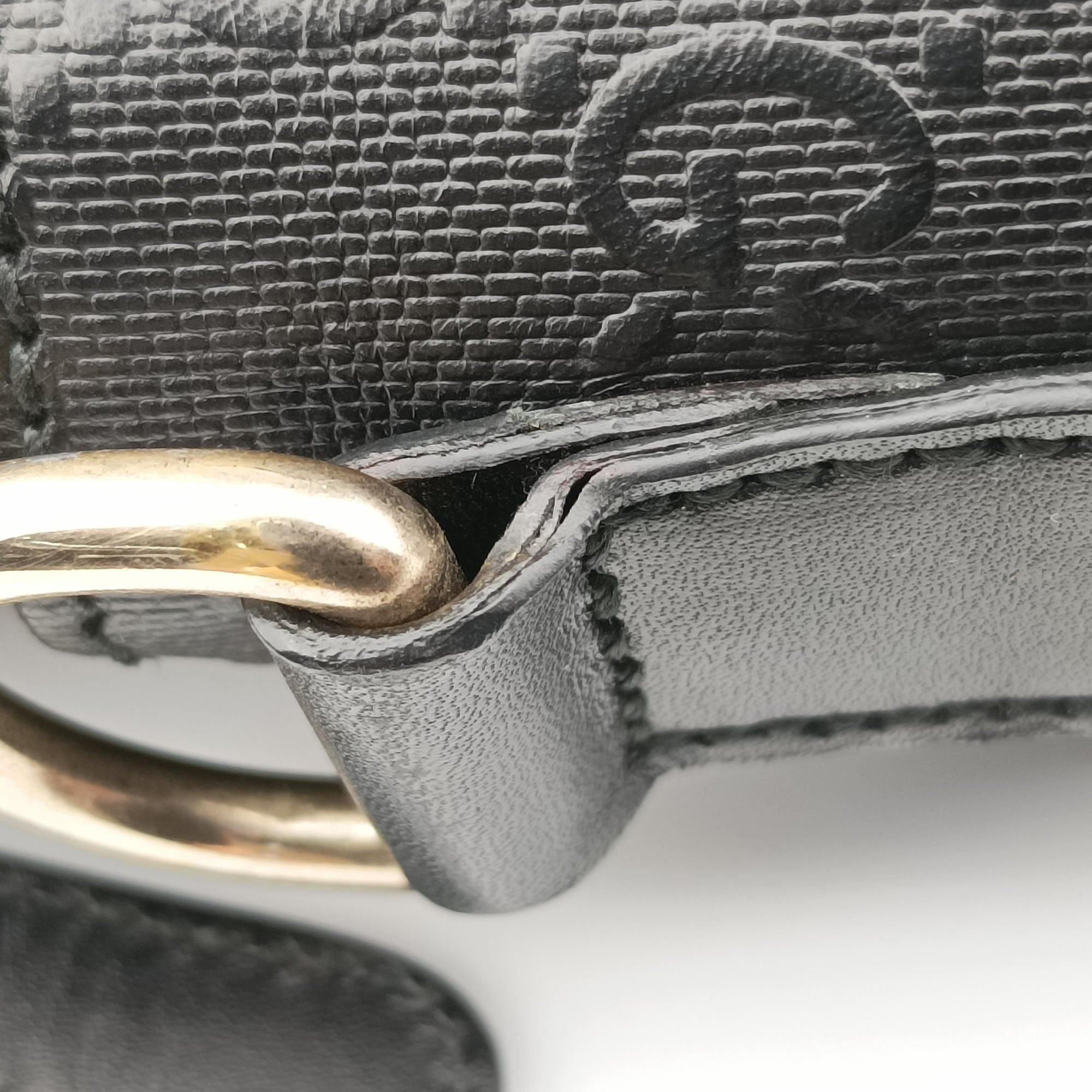 Pre-owned Gucci Guccissima Briefcase Black Leather 208463 handbag | stylenewstar