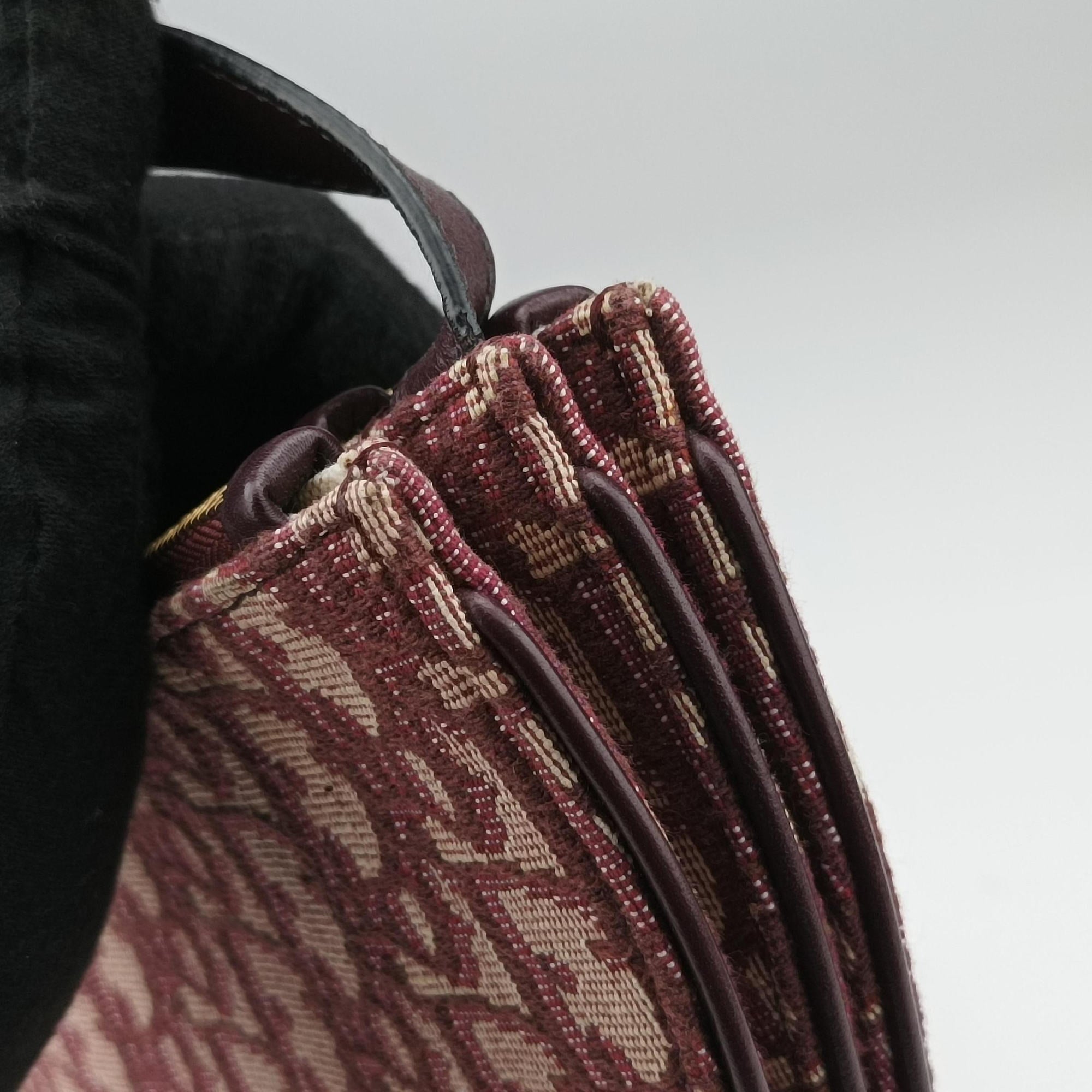 Pre-owned Christian Dior saddle Red Jacquard  shoulderbag | stylenewstar