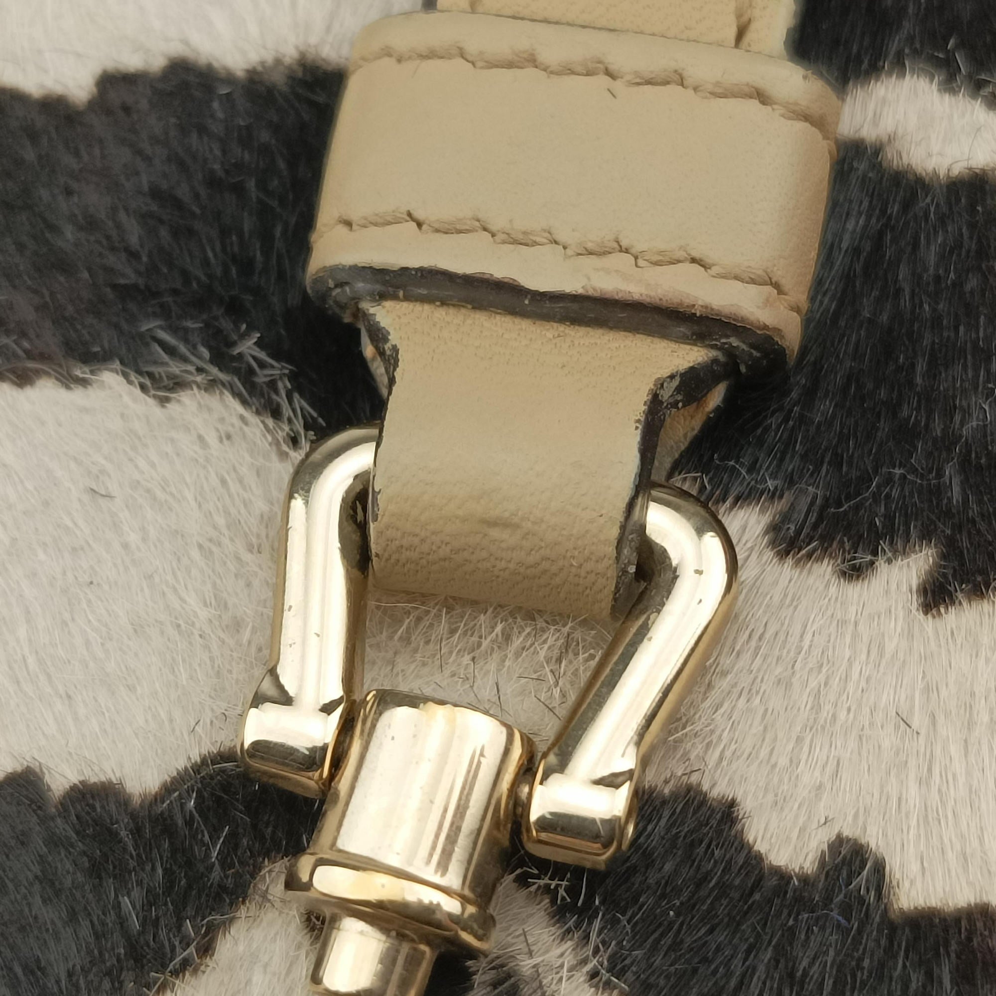 Pre-owned Gucci Broadway beige×Multicolour ponyhair 283061 shoulderbag | stylenewstar