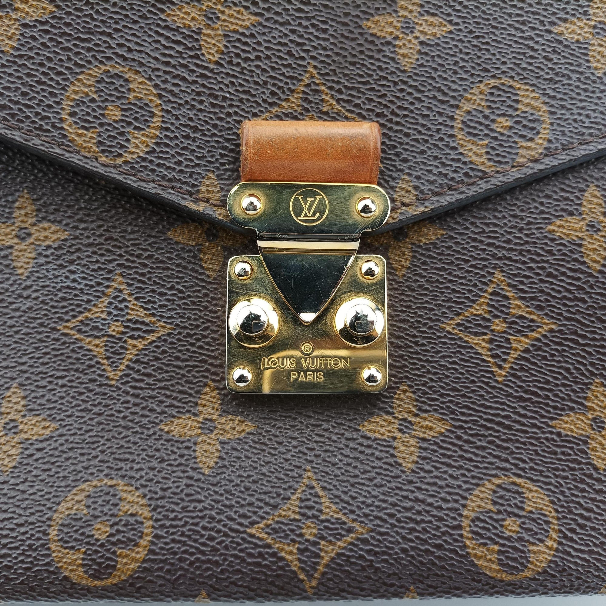 Pre-owned Louis Vuitton Pochette Metis MM Brown Monogram Canvas M44875 shoulderbag | stylenewstar