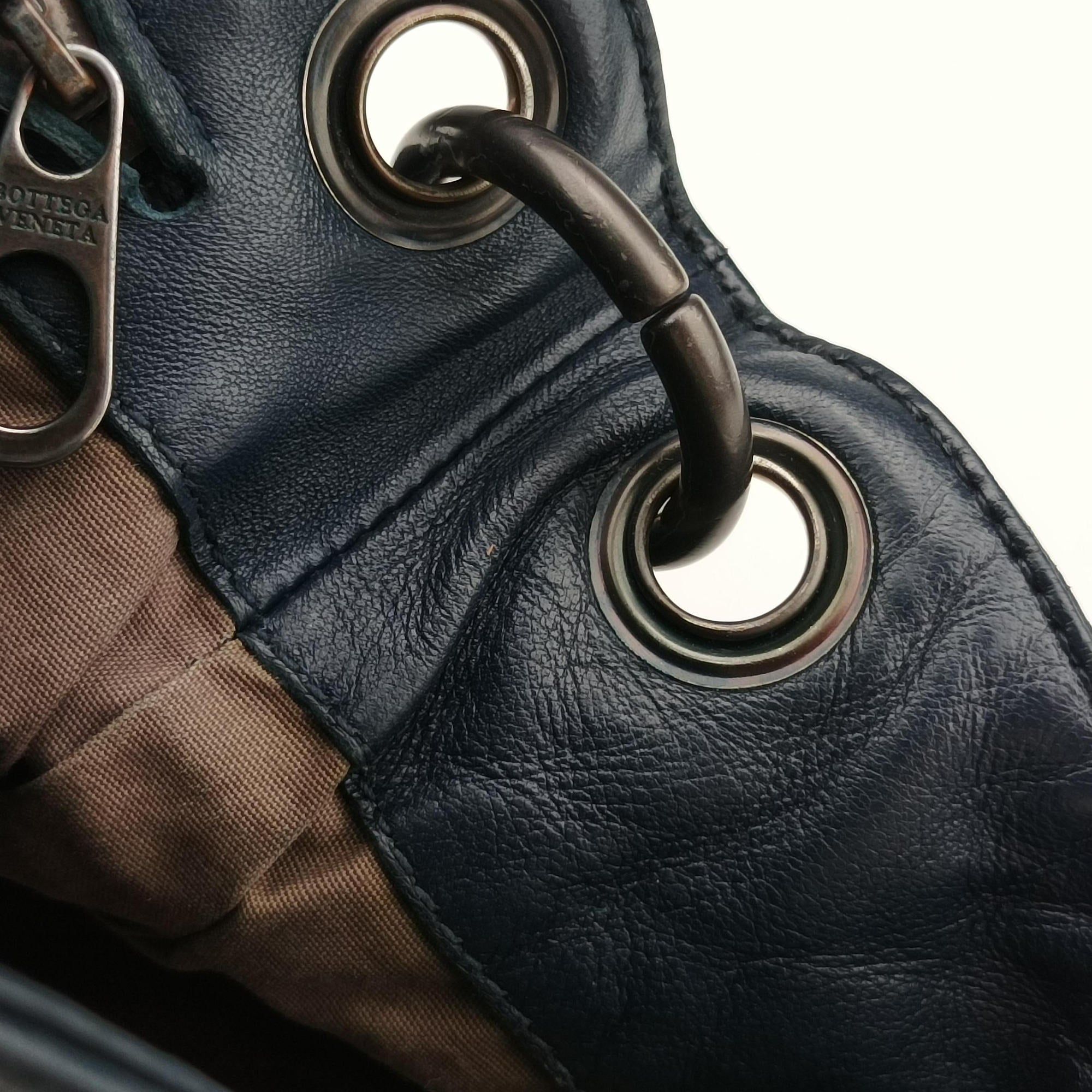 Pre-owned Bottega Veneta Intrecciato Blue lambskin  shoulderbag | stylenewstar