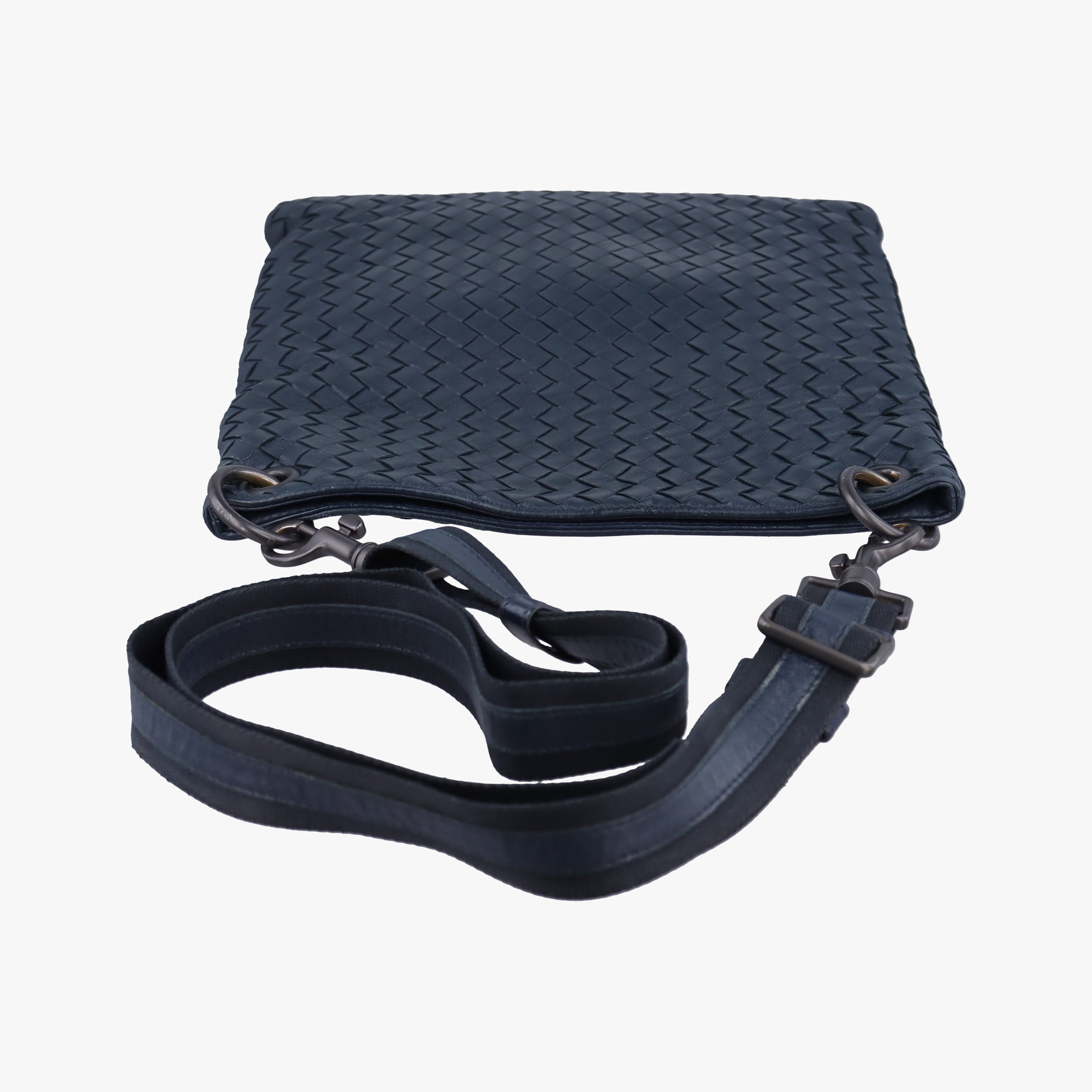 Pre-owned Bottega Veneta Intrecciato Blue lambskin  shoulderbag | stylenewstar