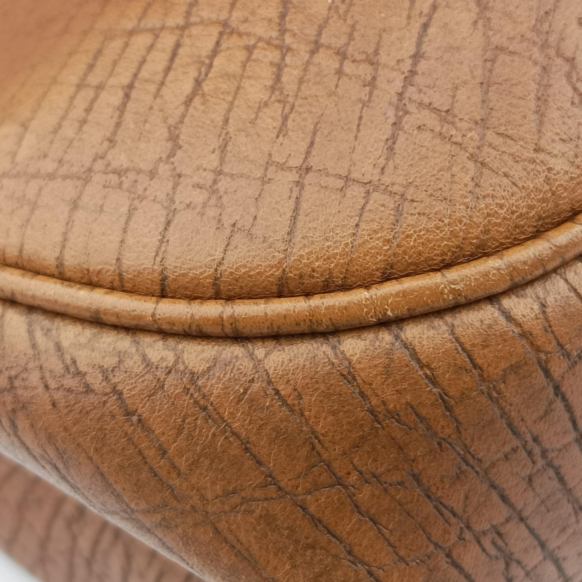 Pre-owned Gucci Bamboo Pagoda Brown Leather 112534 handbag | stylenewstar