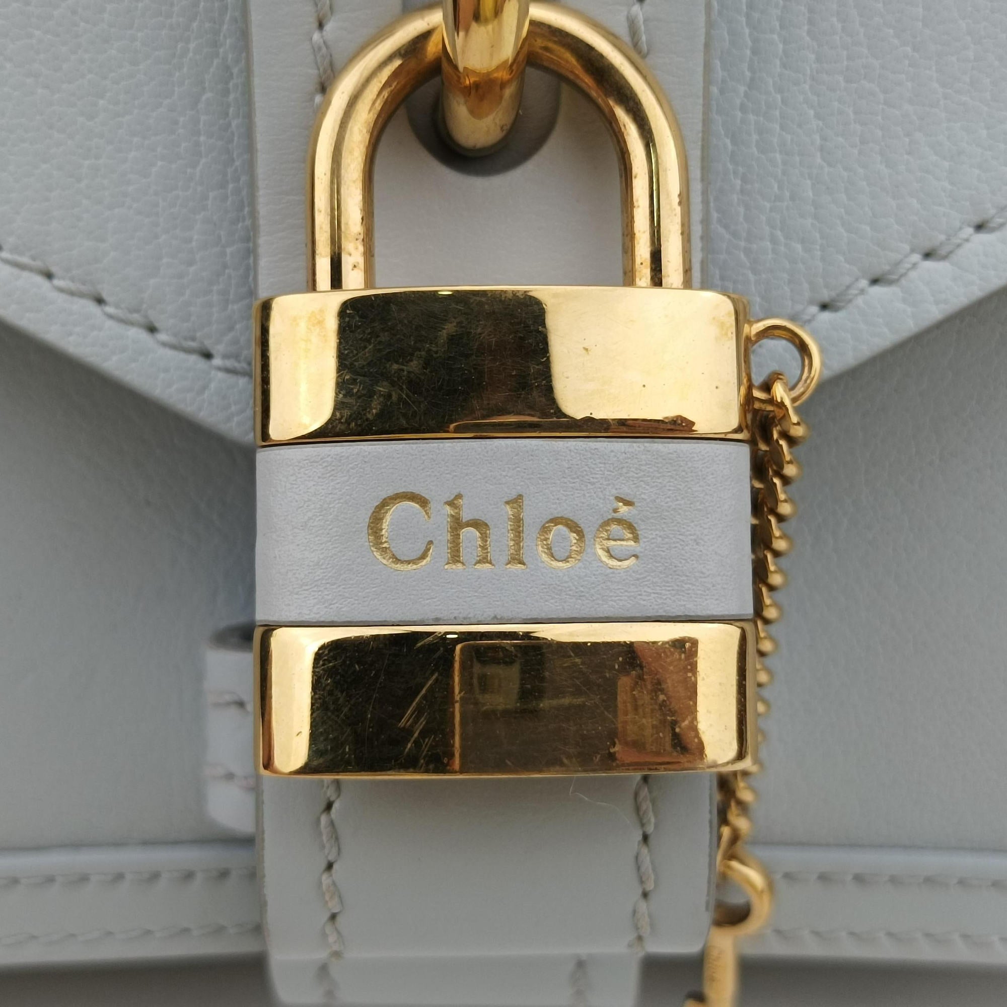 Pre-owned Chloe Abbey Chain Mini Light Blue Leather  shoulderbag | stylenewstar
