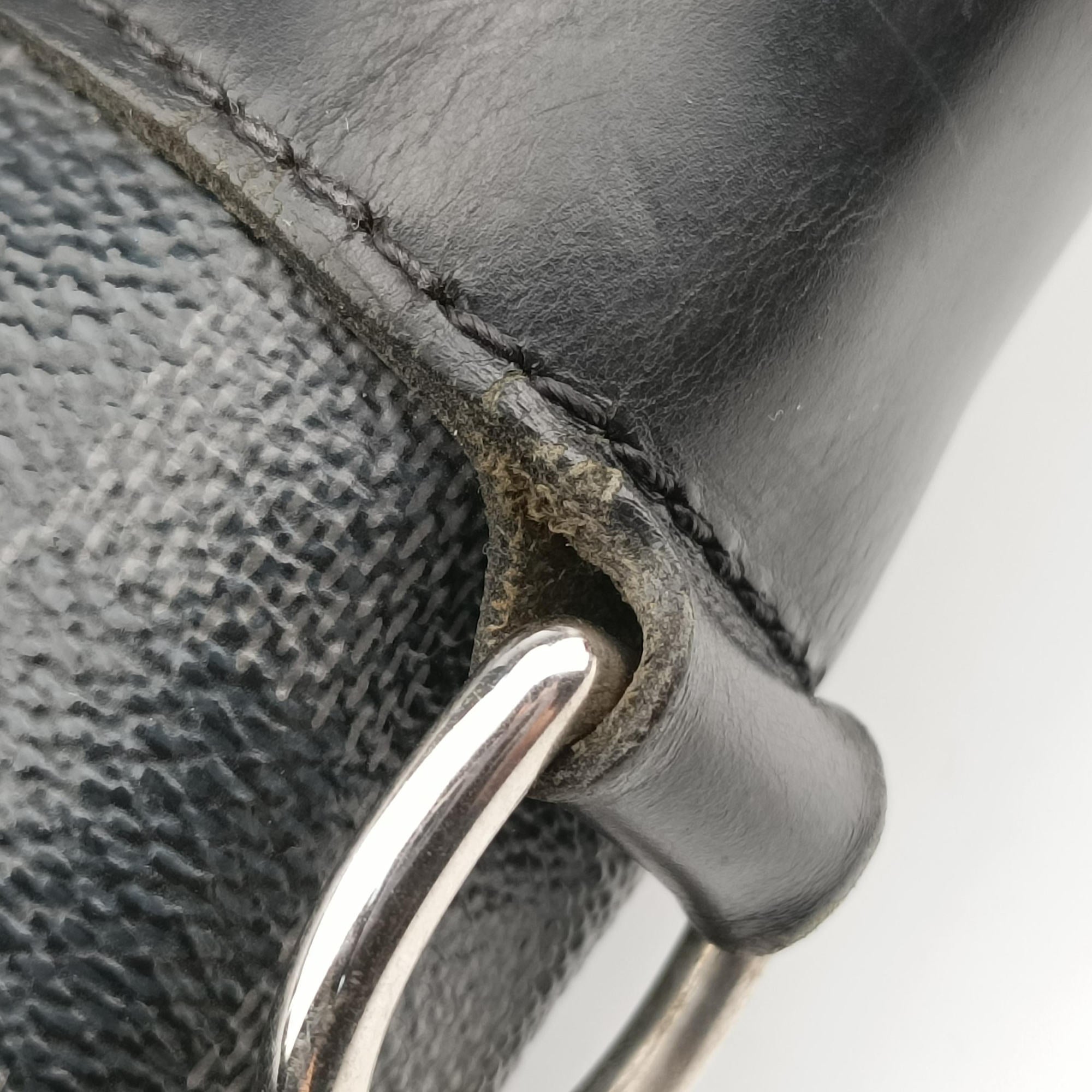 Pre-owned Louis Vuitton TADAO Noir Damier Graphite N51192 shoulderbag | stylenewstar