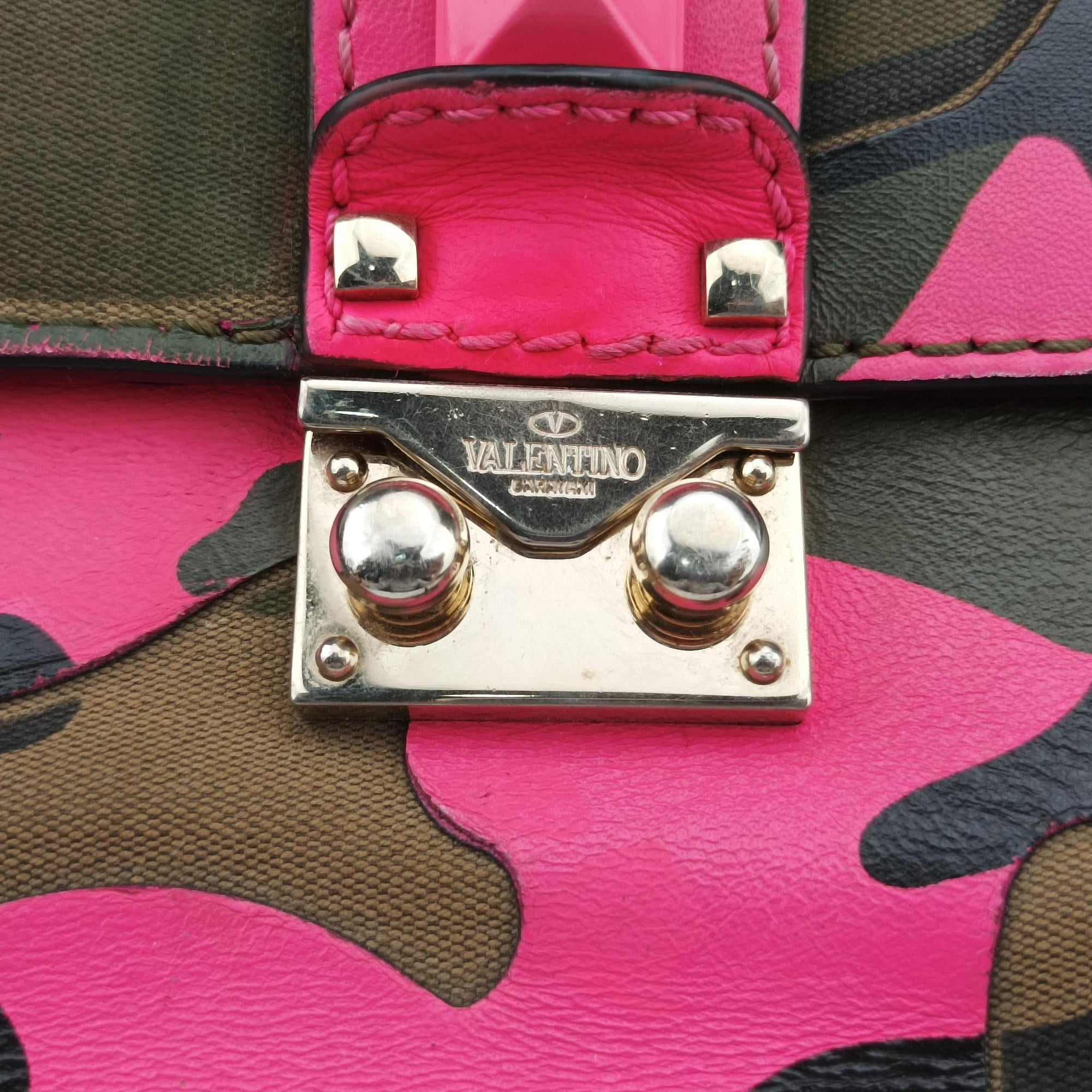Secondhand Valentino Rockstud Glam Lock Multicolour canvas× leather  shoulderbag | stylenewstar