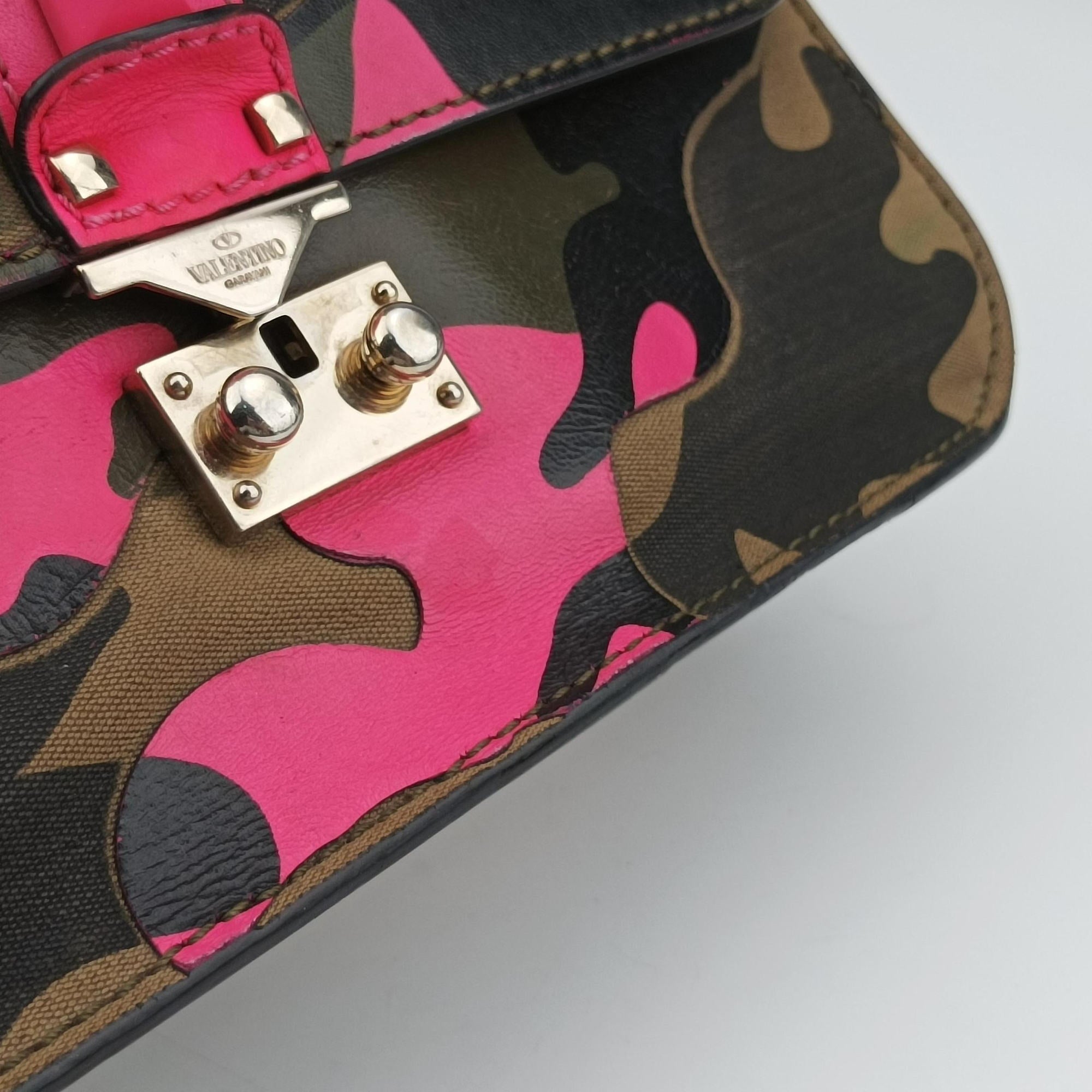 Secondhand Valentino Rockstud Glam Lock Multicolour canvas× leather  shoulderbag | stylenewstar