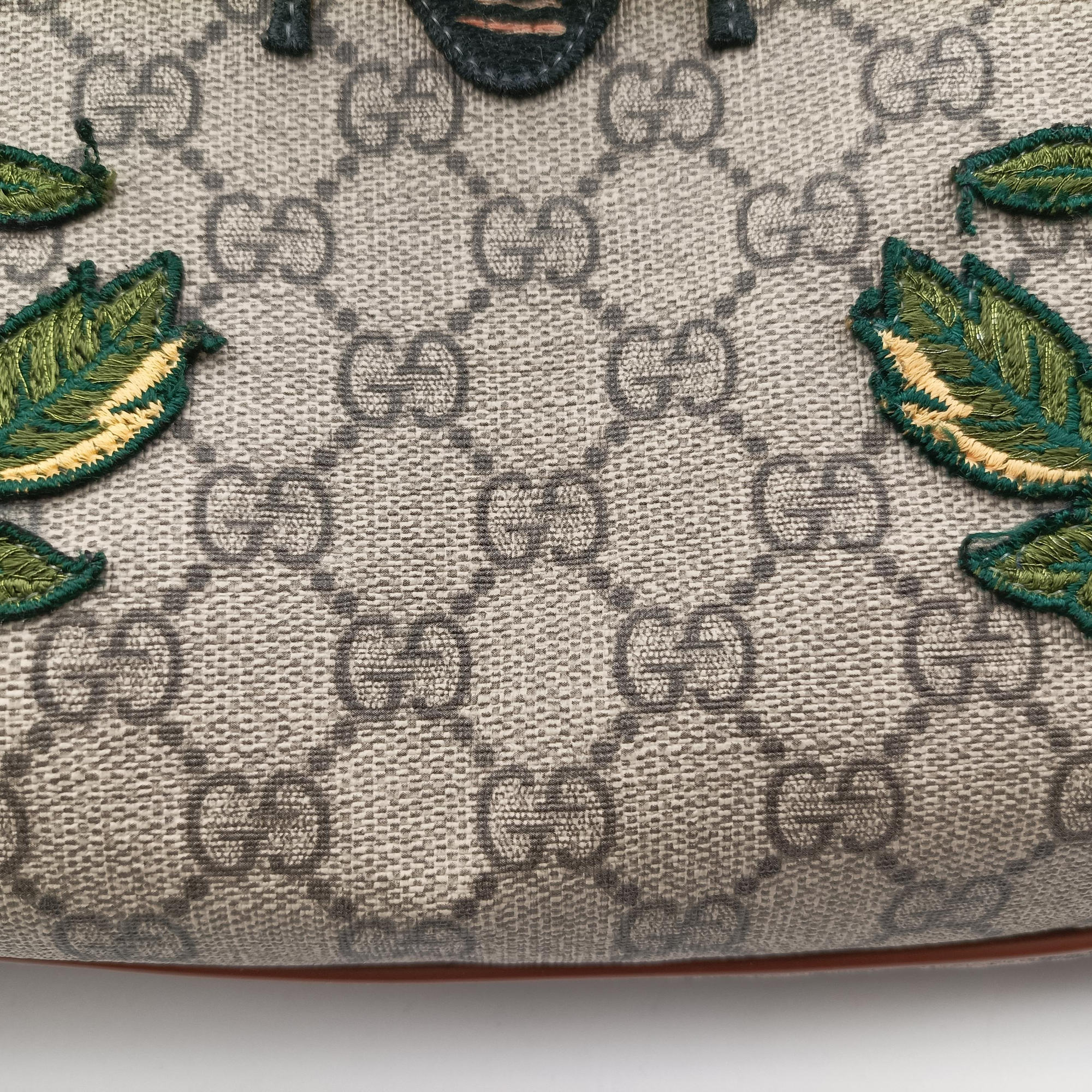 Vintage Gucci GG Supreme Brown PVC coated canvas 453705 shoulderbag | stylenewstar