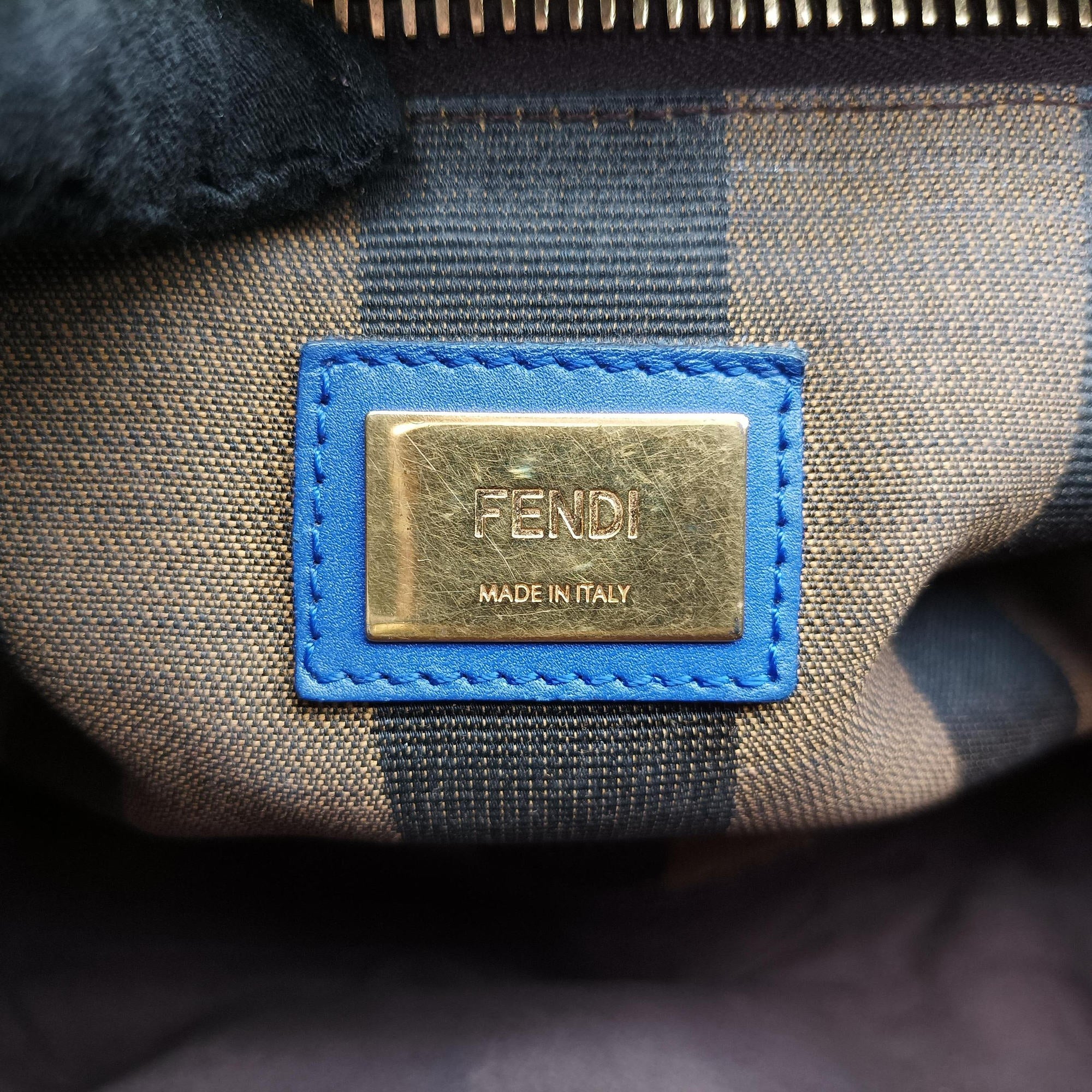 Secondhand Fendi PEEKABOO Blue Leather 8BN226 shoulderbag | stylenewstar