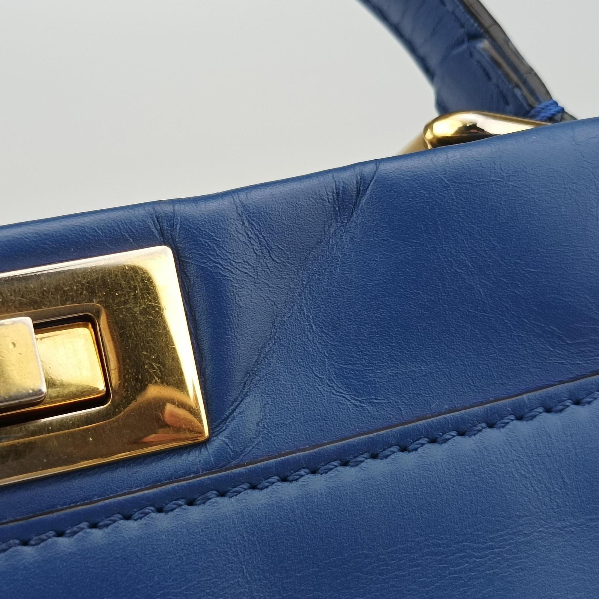 Secondhand Fendi PEEKABOO Blue Leather 8BN226 shoulderbag | stylenewstar