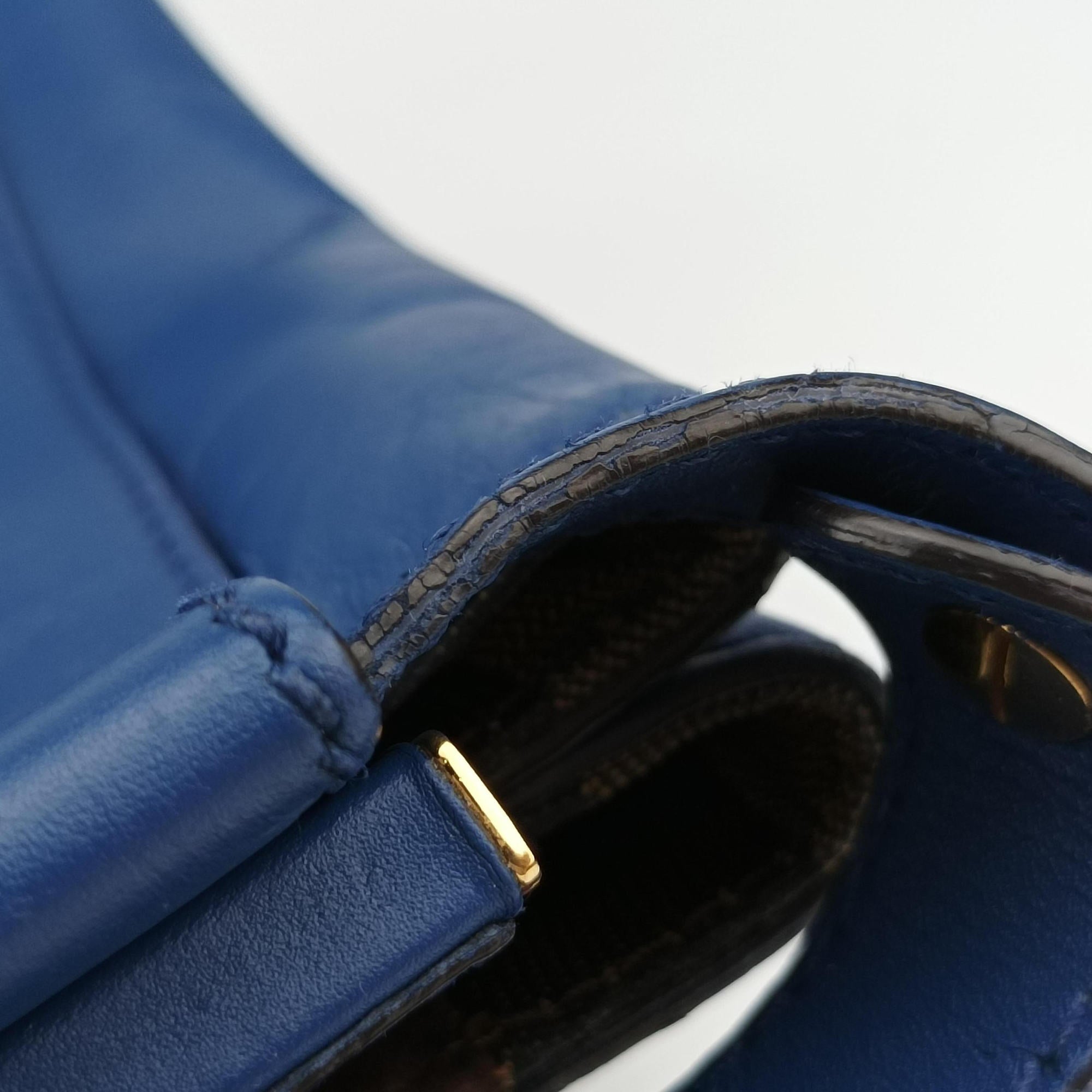 Secondhand Fendi PEEKABOO Blue Leather 8BN226 shoulderbag | stylenewstar