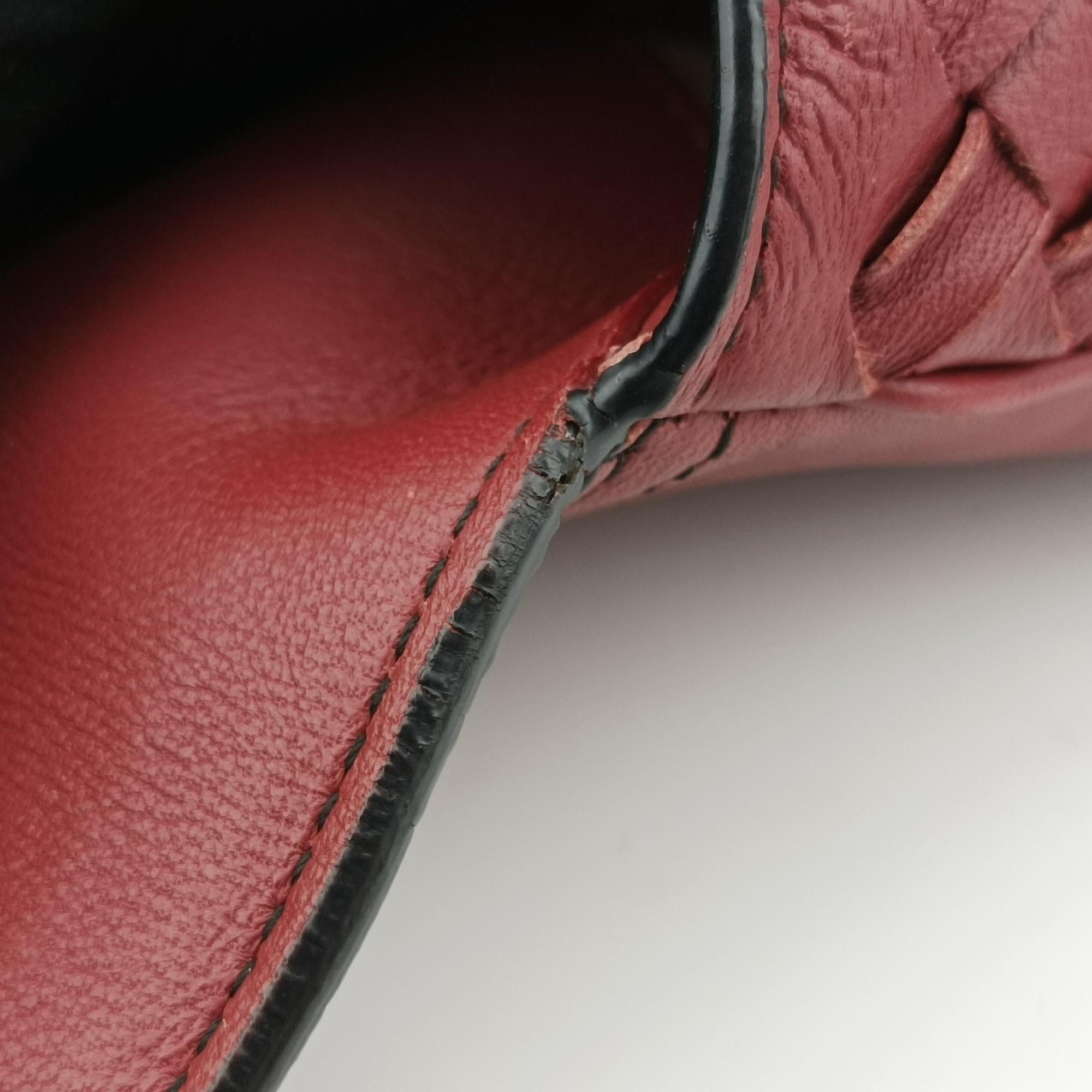 Pre-owned Bottega Veneta Luna Intrecciato Red lambskin  shoulderbag | stylenewstar