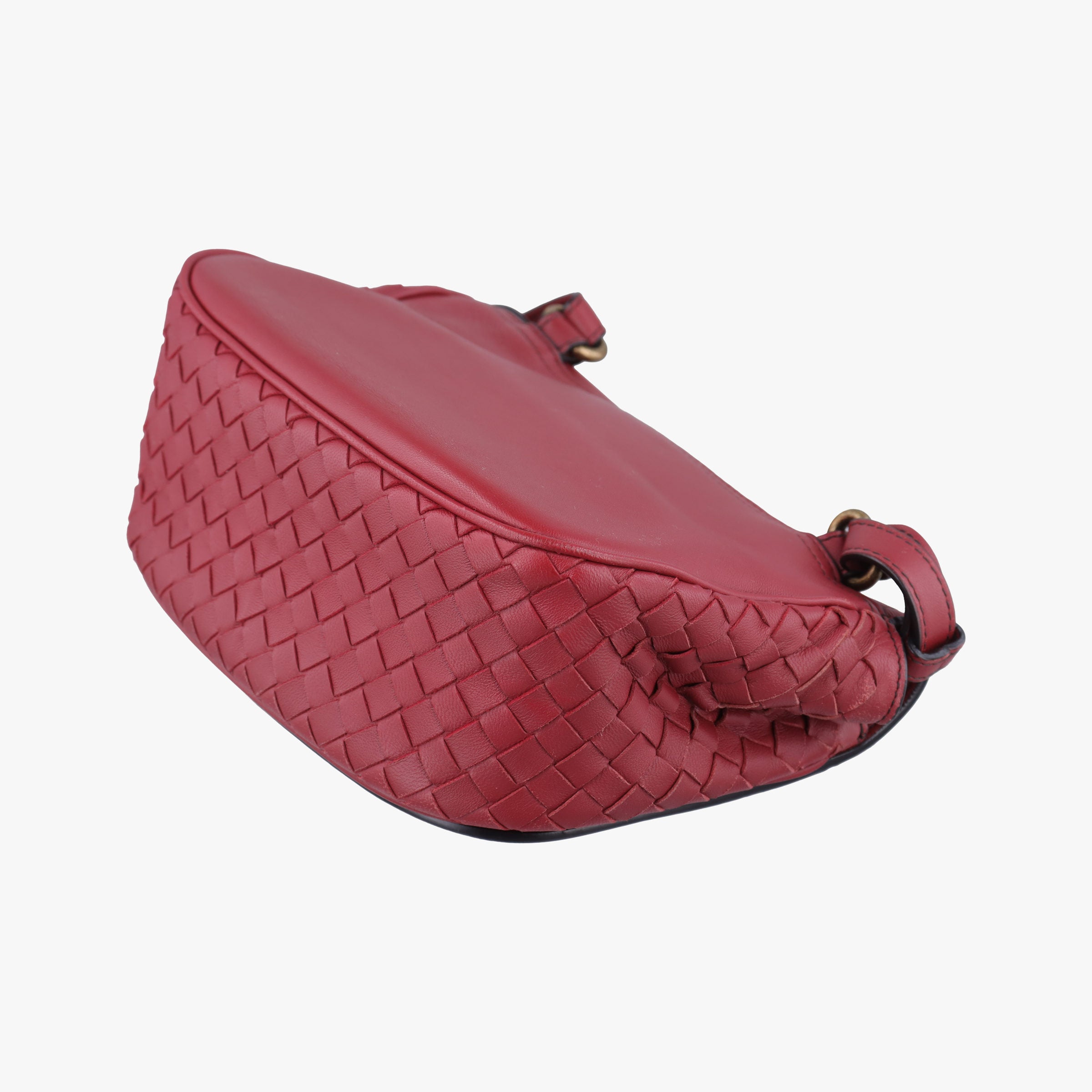 Pre-owned Bottega Veneta Luna Intrecciato Red lambskin  shoulderbag | stylenewstar