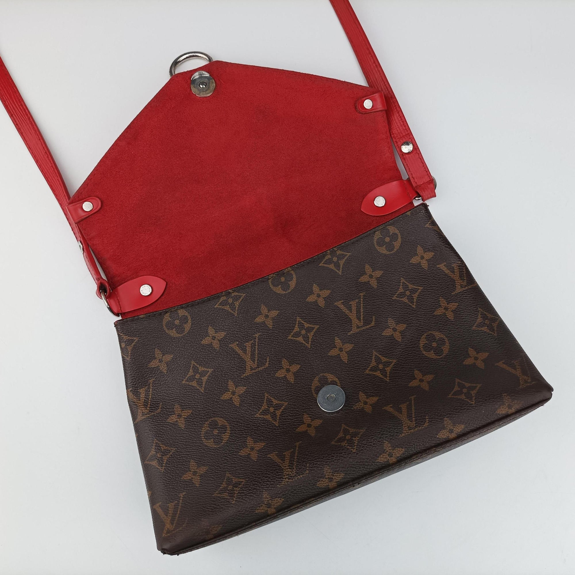 Pre-owned Louis Vuitton SAINT MICHEL brown×COQUELICOT Monogram Canvas×Epi Leather M44031 shoulderbag | stylenewstar