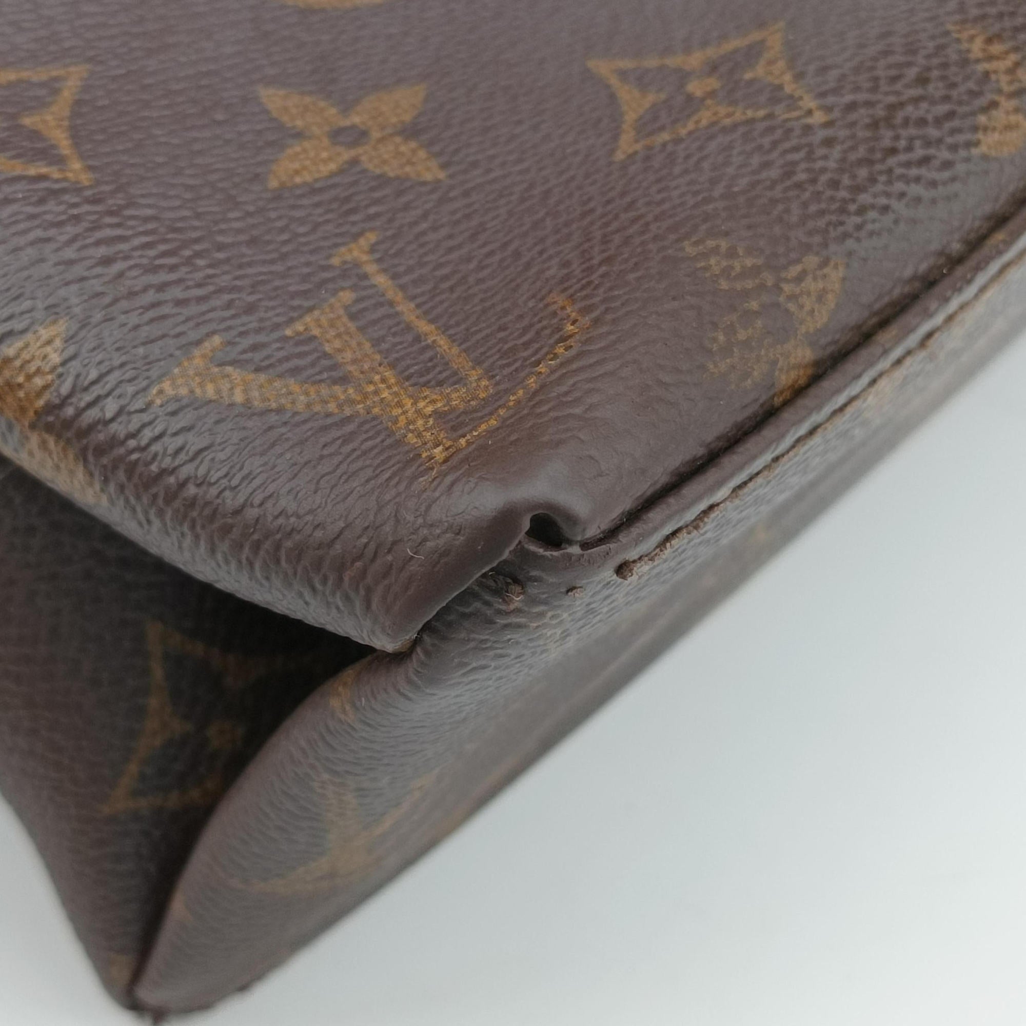 Pre-owned Louis Vuitton SAINT MICHEL brown×COQUELICOT Monogram Canvas×Epi Leather M44031 shoulderbag | stylenewstar