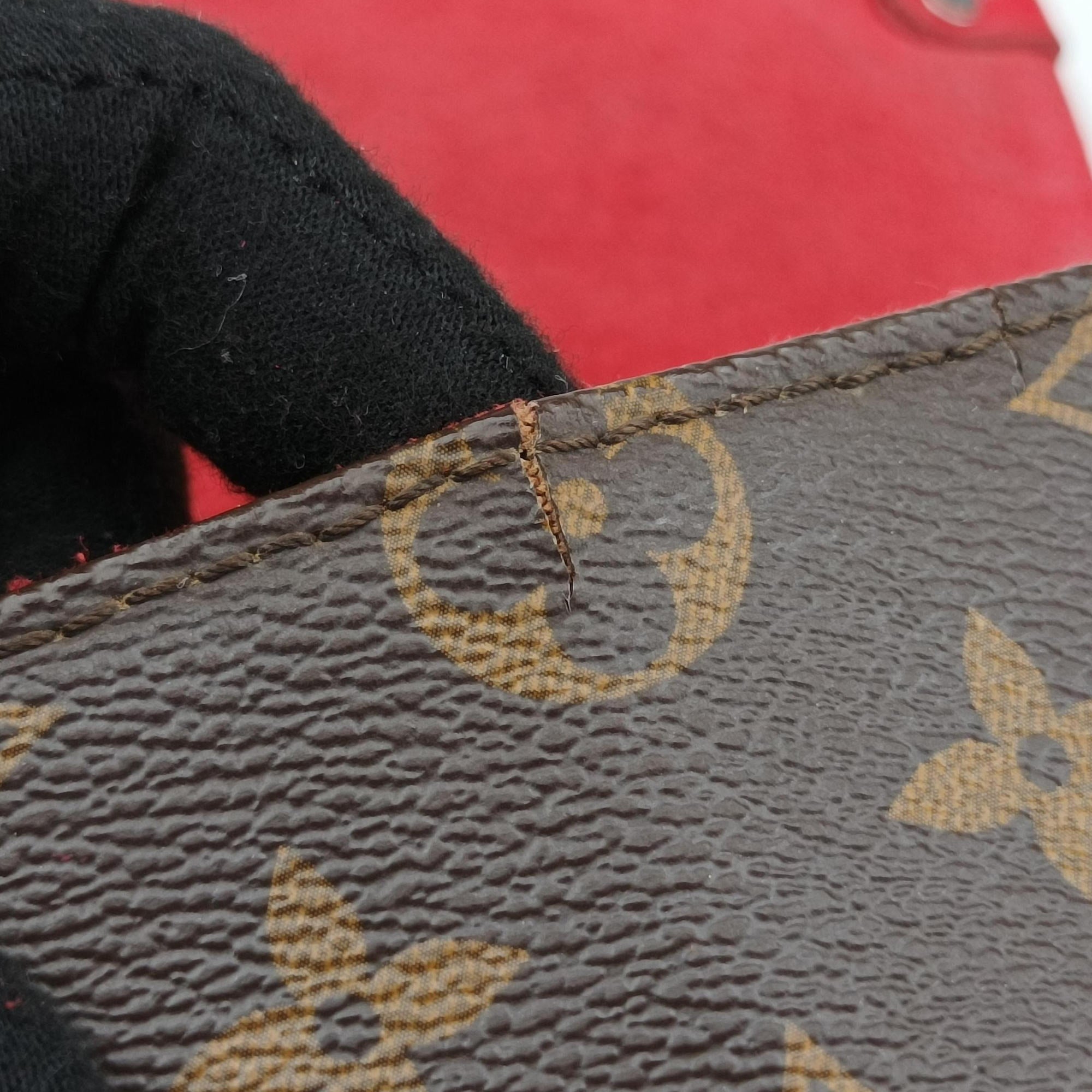 Pre-owned Louis Vuitton SAINT MICHEL brown×COQUELICOT Monogram Canvas×Epi Leather M44031 shoulderbag | stylenewstar