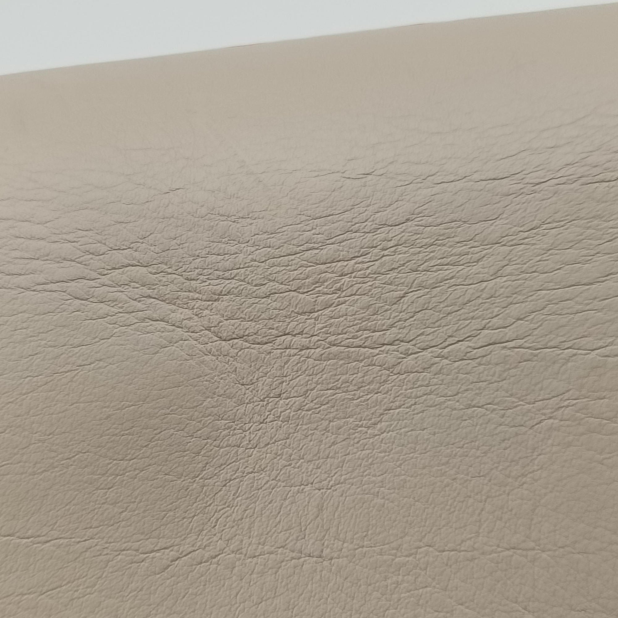Pre-owned Fendi 3 Jours beige leather 8BH279 shoulderbag | stylenewstar