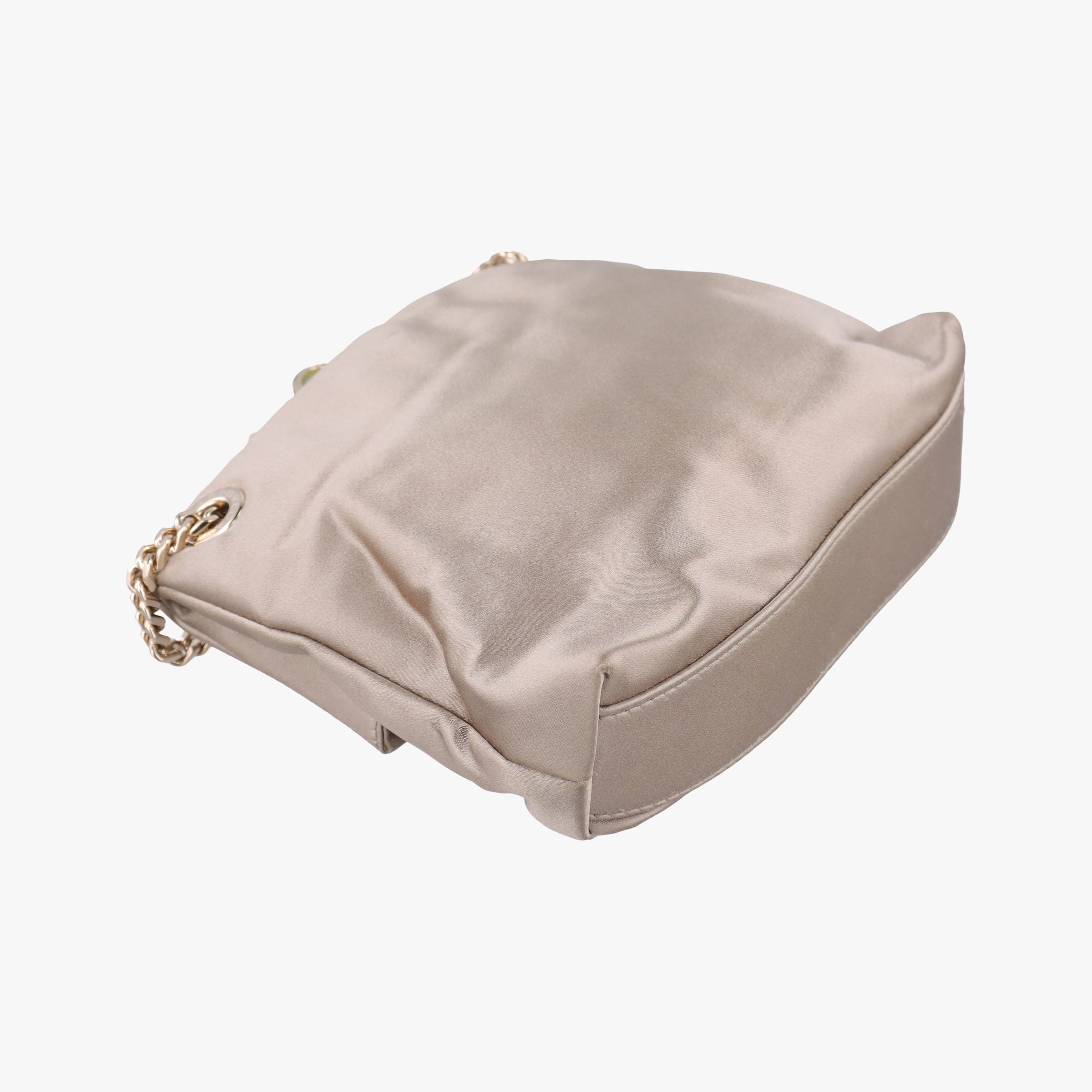 Secondhand Bvlgari Monete Beige Satin Leather  shoulderbag | stylenewstar