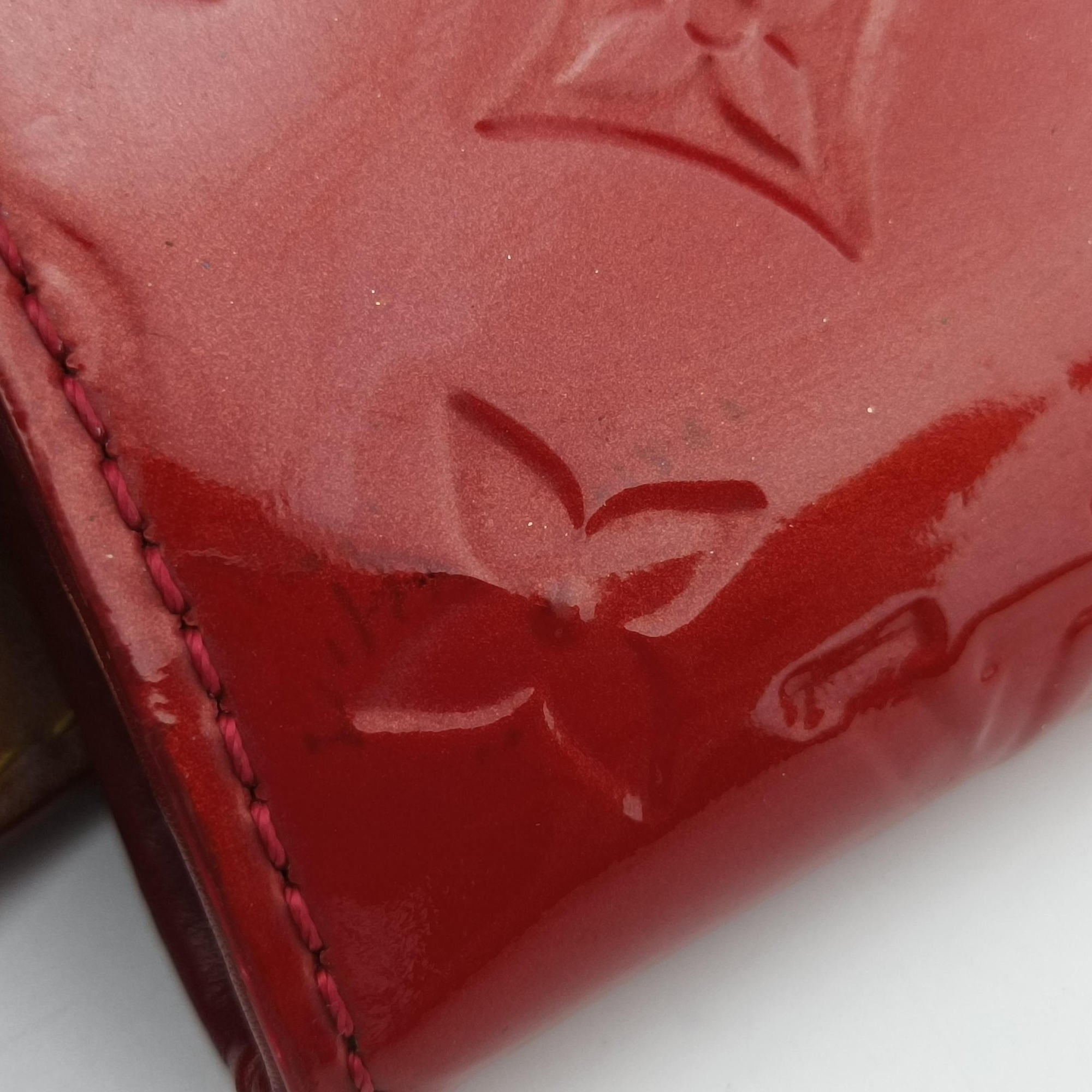 Vintage Louis Vuitton Sunset Boulevard Pomme d'Amour Vernis M93543 handbag | stylenewstar