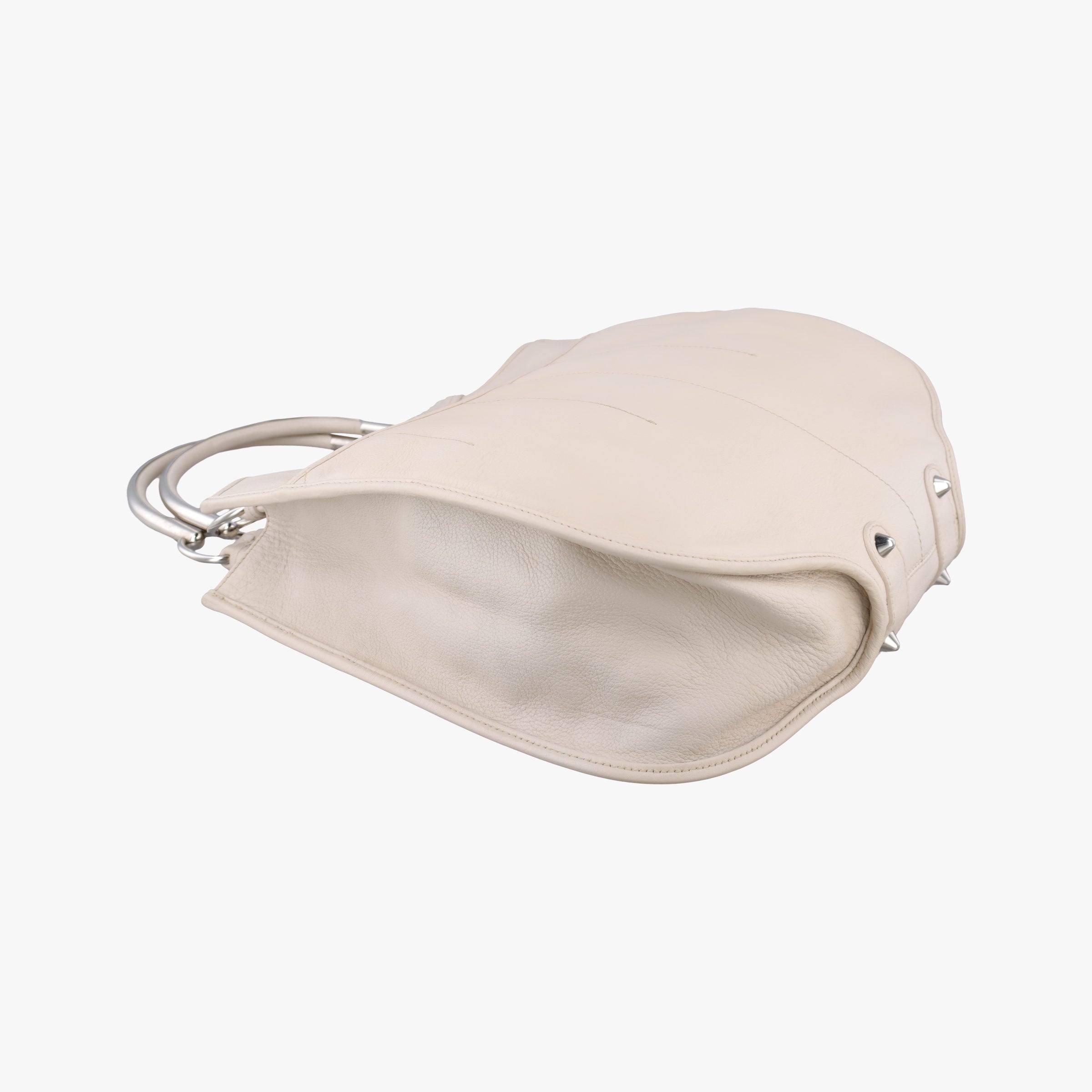 Pre-owned Christian Dior 61 Hobo White leather  handbag | stylenewstar