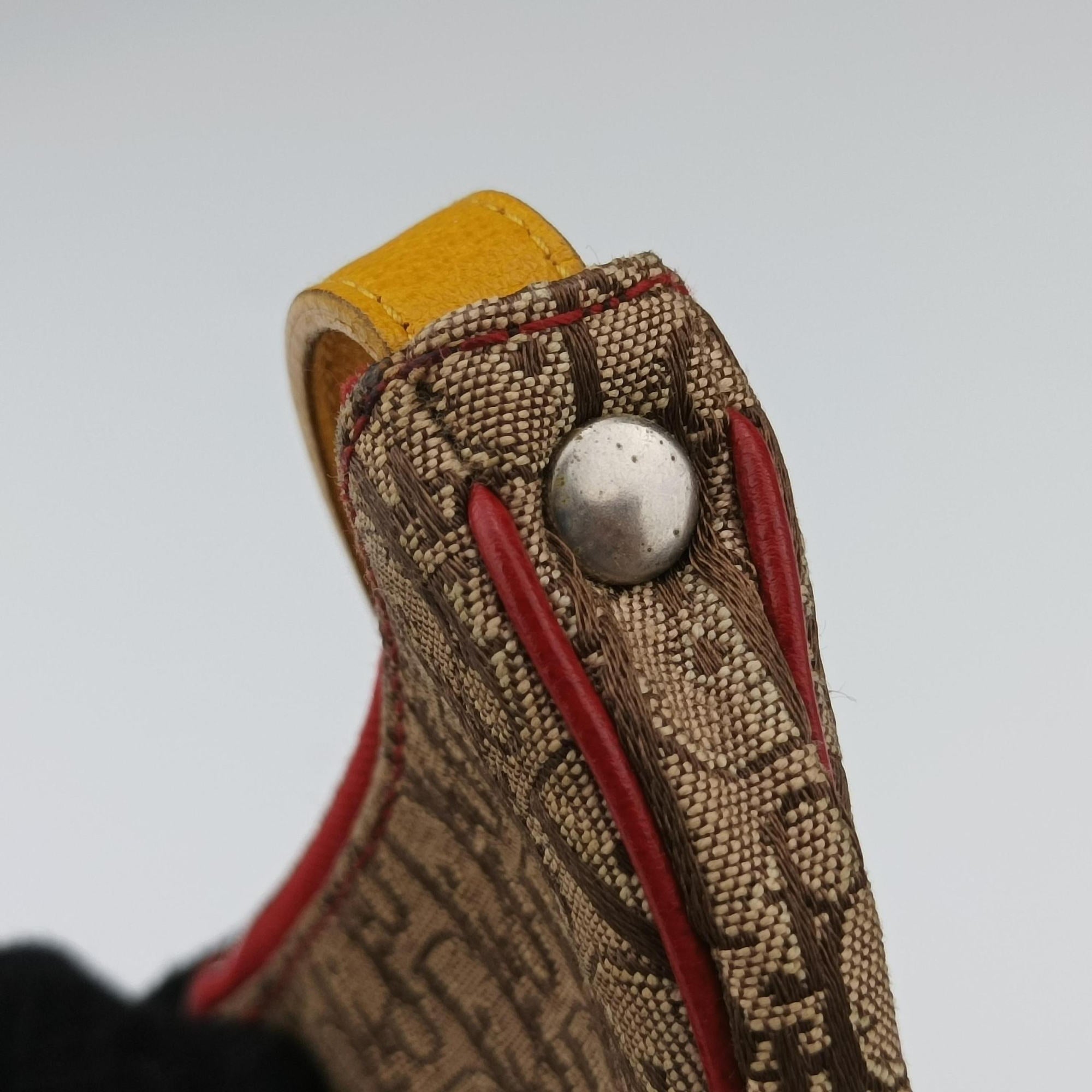 Secondhand Christian Dior rasta coin pouch beige×Red×Multicolor Jacquard×Leather  others | stylenewstar