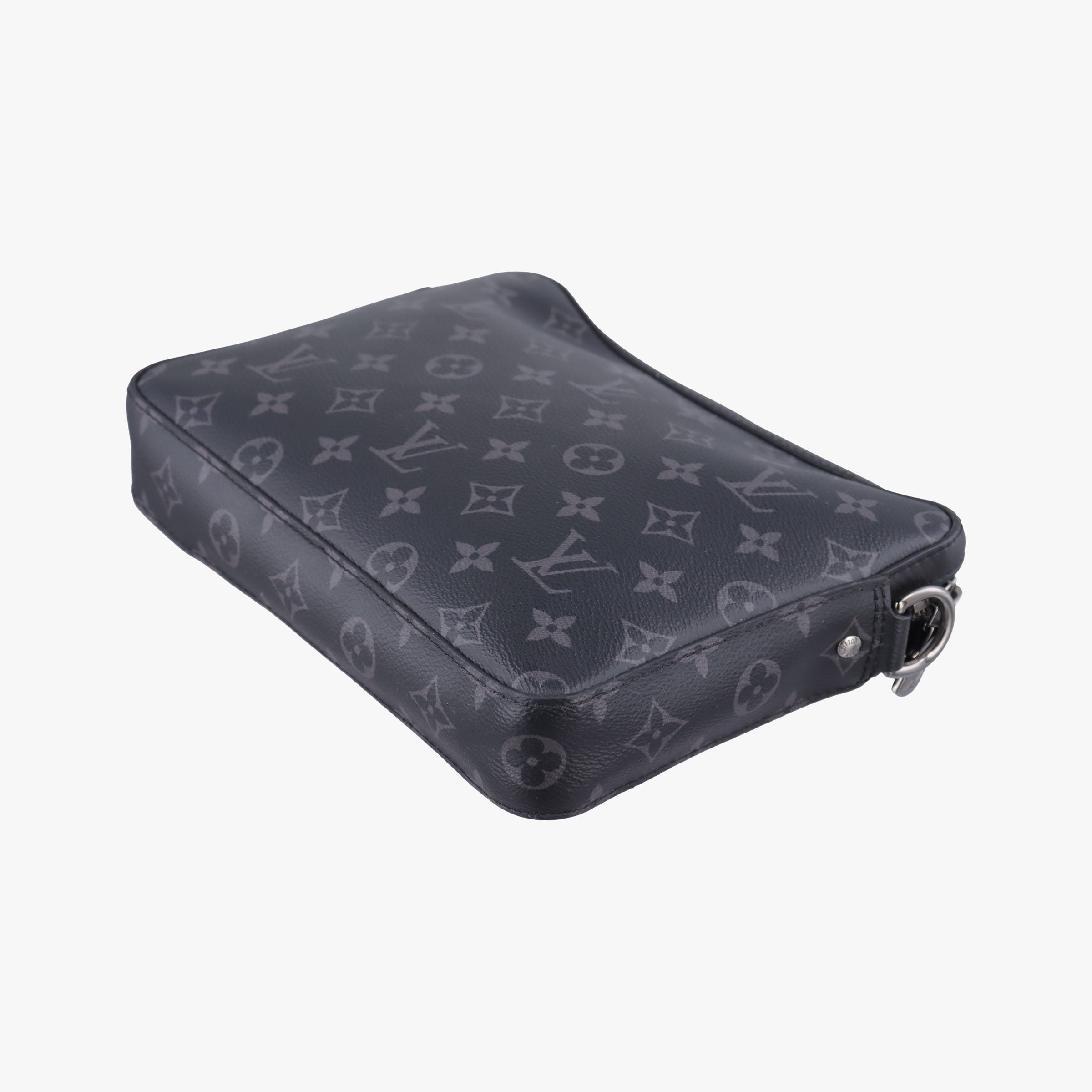 Pre-owned Louis Vuitton Trio Messenger black Monogram Eclipse Reverse M69443 shoulderbag | stylenewstar