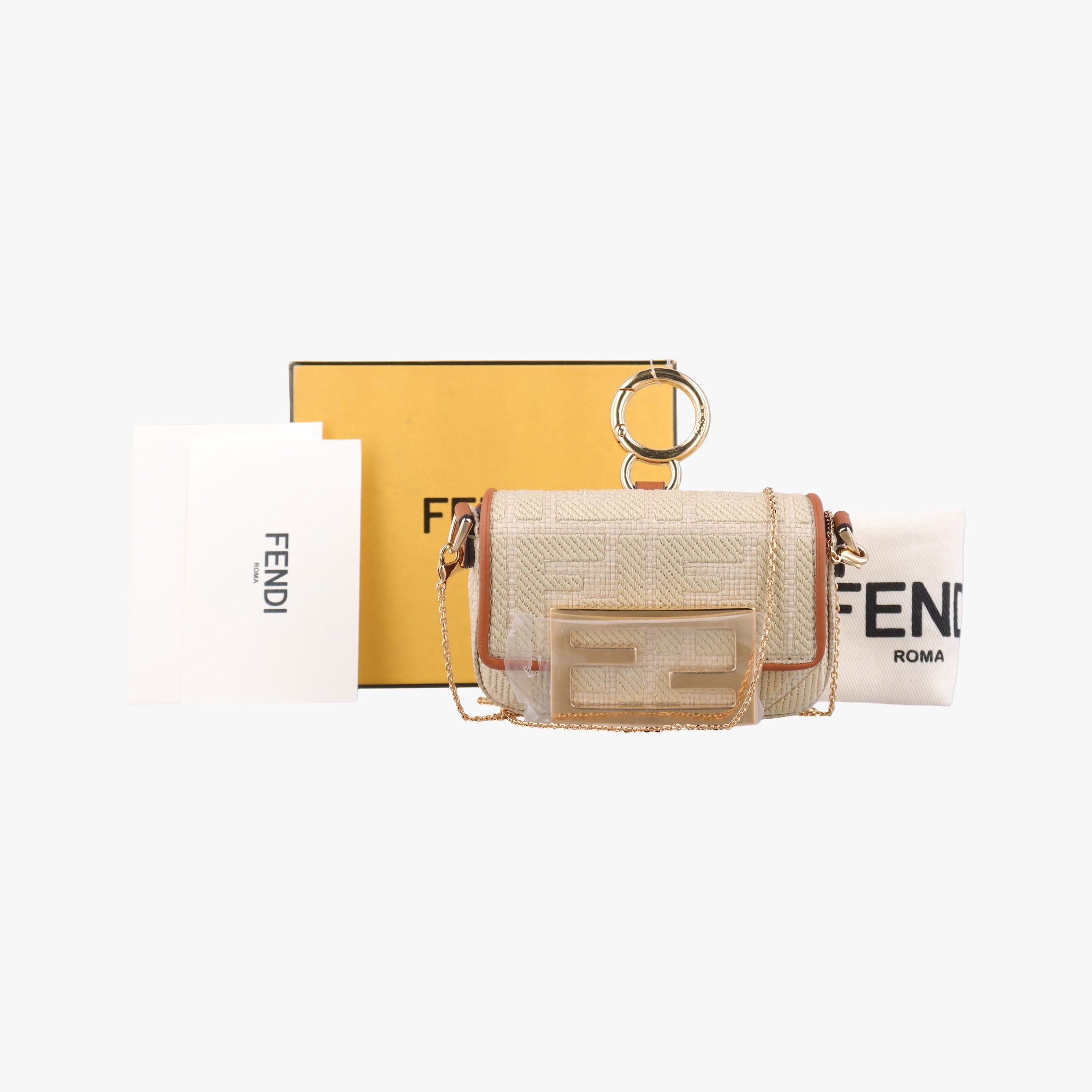 Pre-owned Fendi Nano Baguette Charm Beige fabricxstraw 7AS045 shoulderbag | stylenewstar