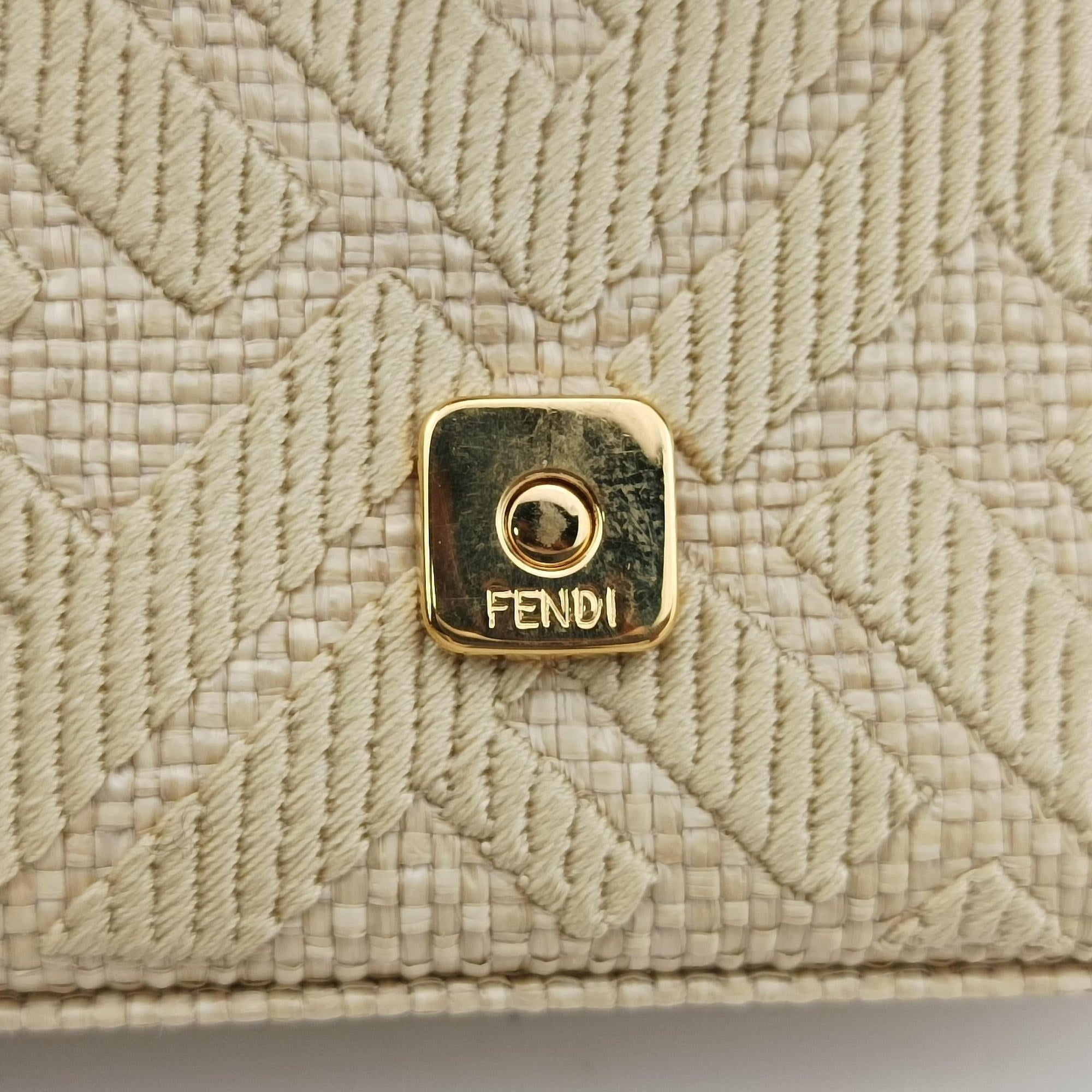 Pre-owned Fendi Nano Baguette Charm Beige fabricxstraw 7AS045 shoulderbag | stylenewstar