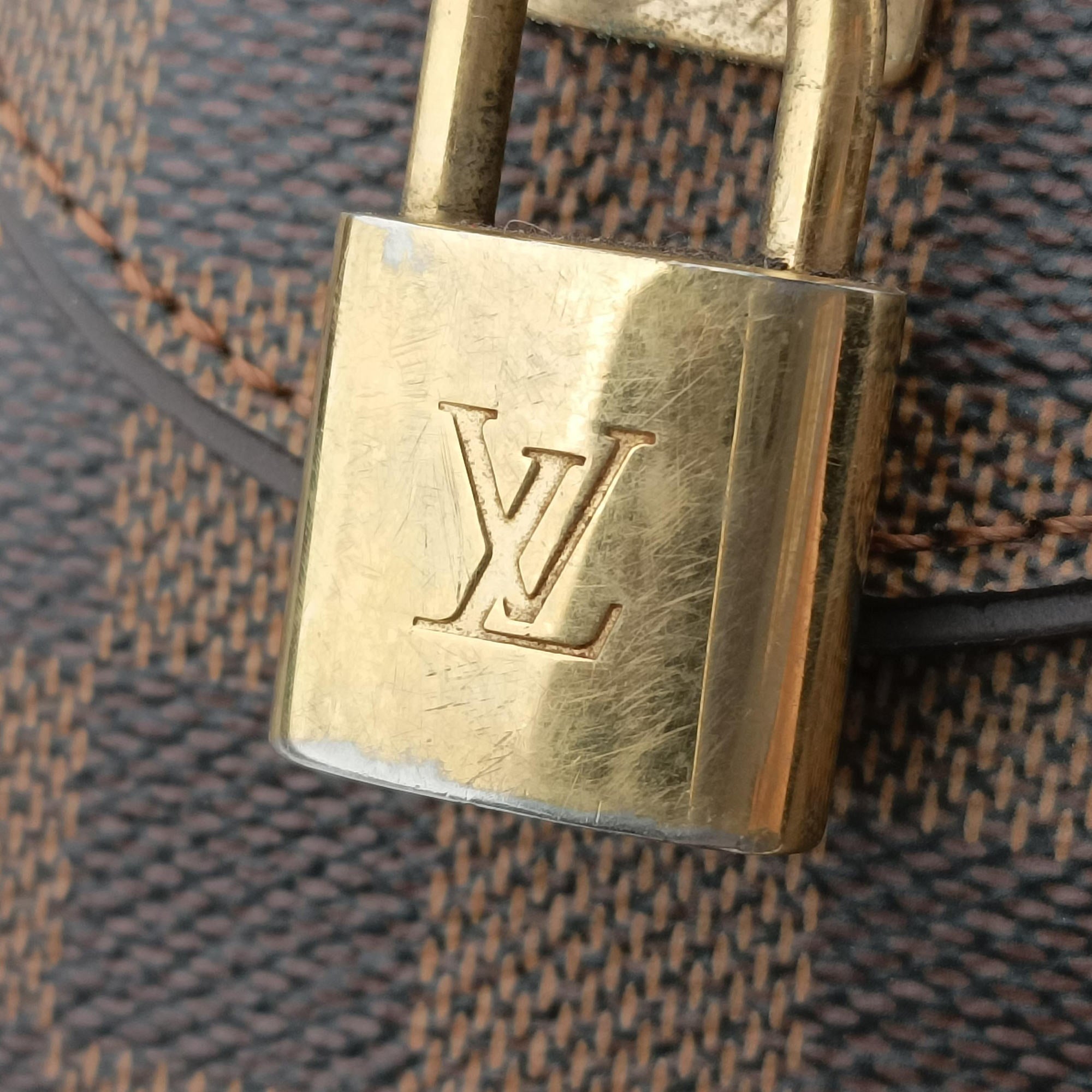Secondhand Louis Vuitton DUOMO EBENE Damier Canvas N60008 handbag | stylenewstar