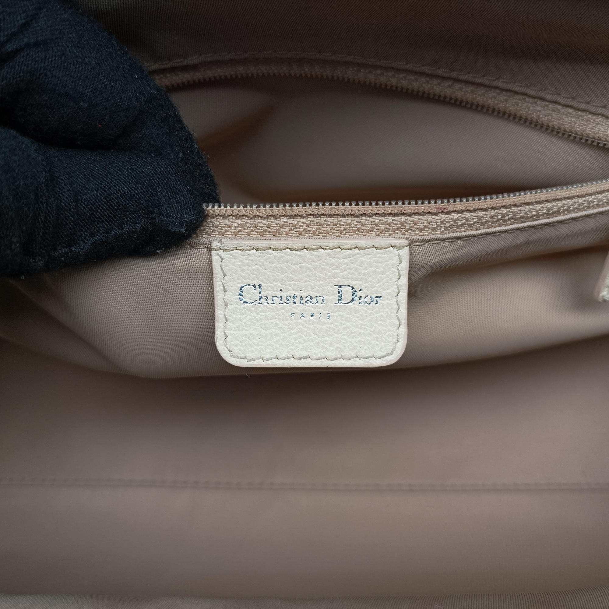 Pre-owned Christian Dior Trotter  Flower Line White x Beige x Multicolor Canvas × Leather  handbag | stylenewstar