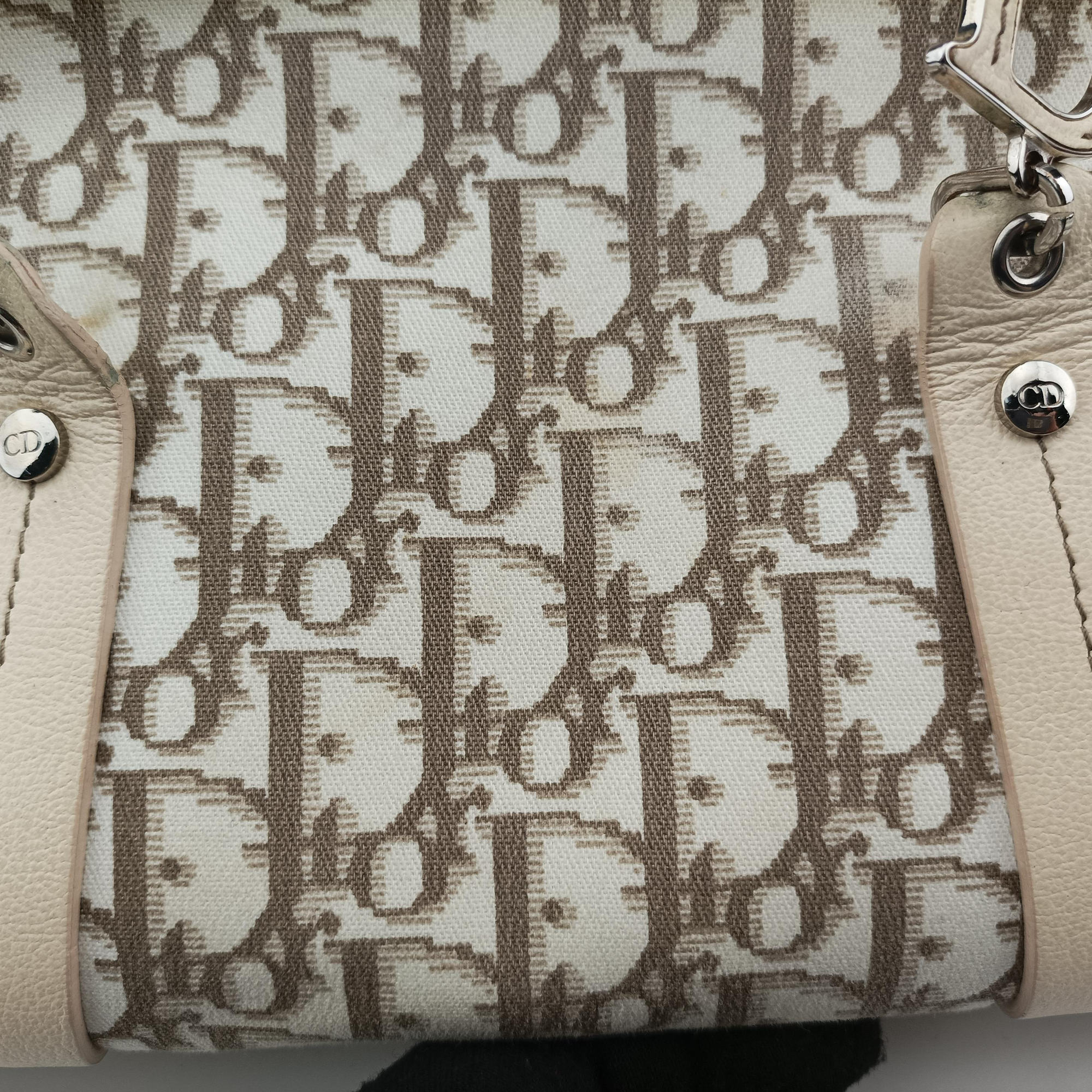 Pre-owned Christian Dior Trotter  Flower Line White x Beige x Multicolor Canvas × Leather  handbag | stylenewstar