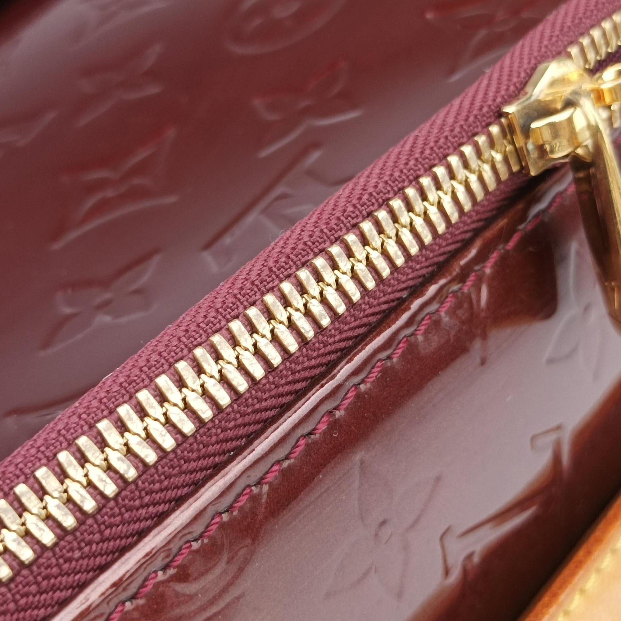 Pre-owned Louis Vuitton Pegase 45 ROUGE FAUVISTE Vernis M91419 suitcase | stylenewstar