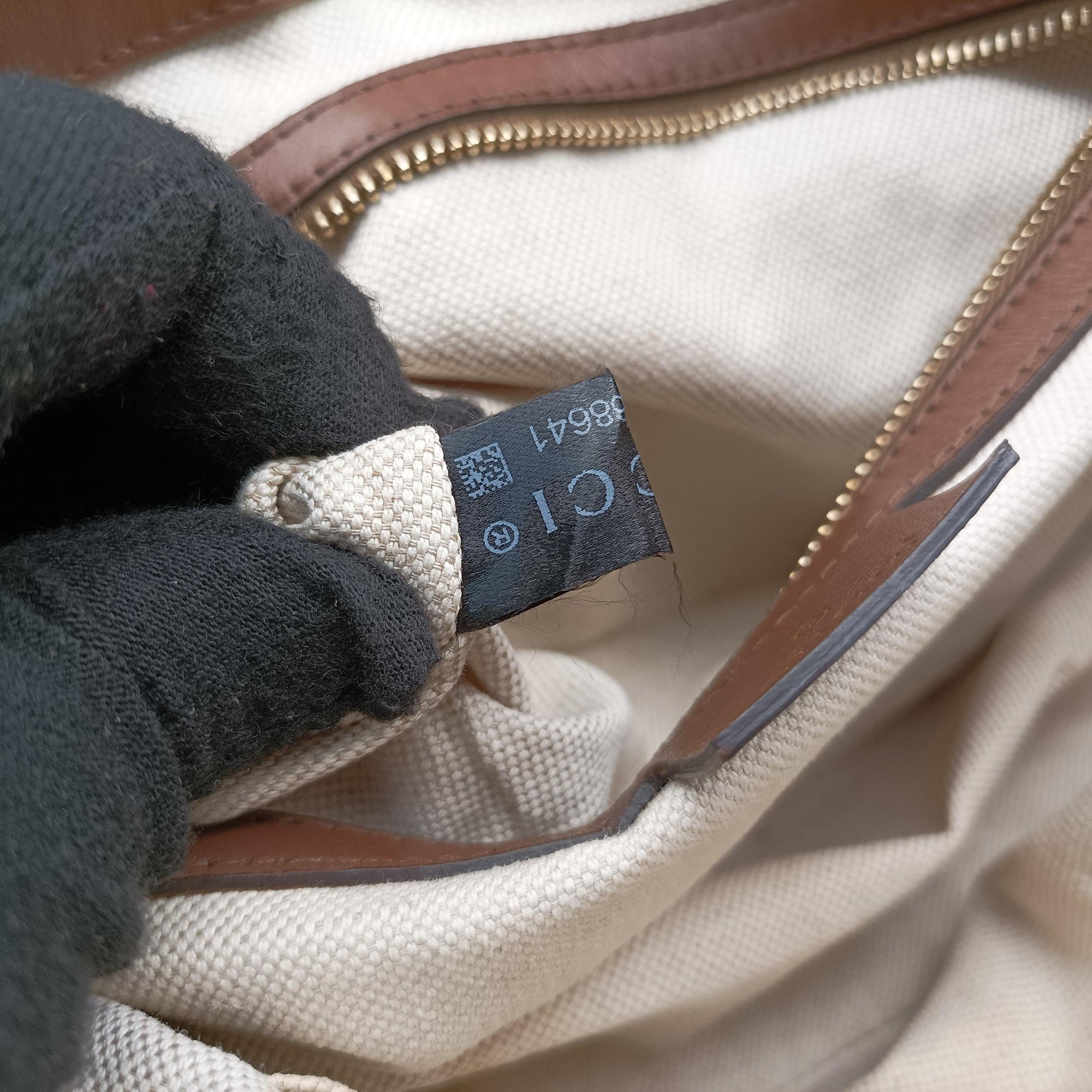 Pre-owned Gucci Sukey khaki×brown canvas × leather 336748 shoulderbag | stylenewstar