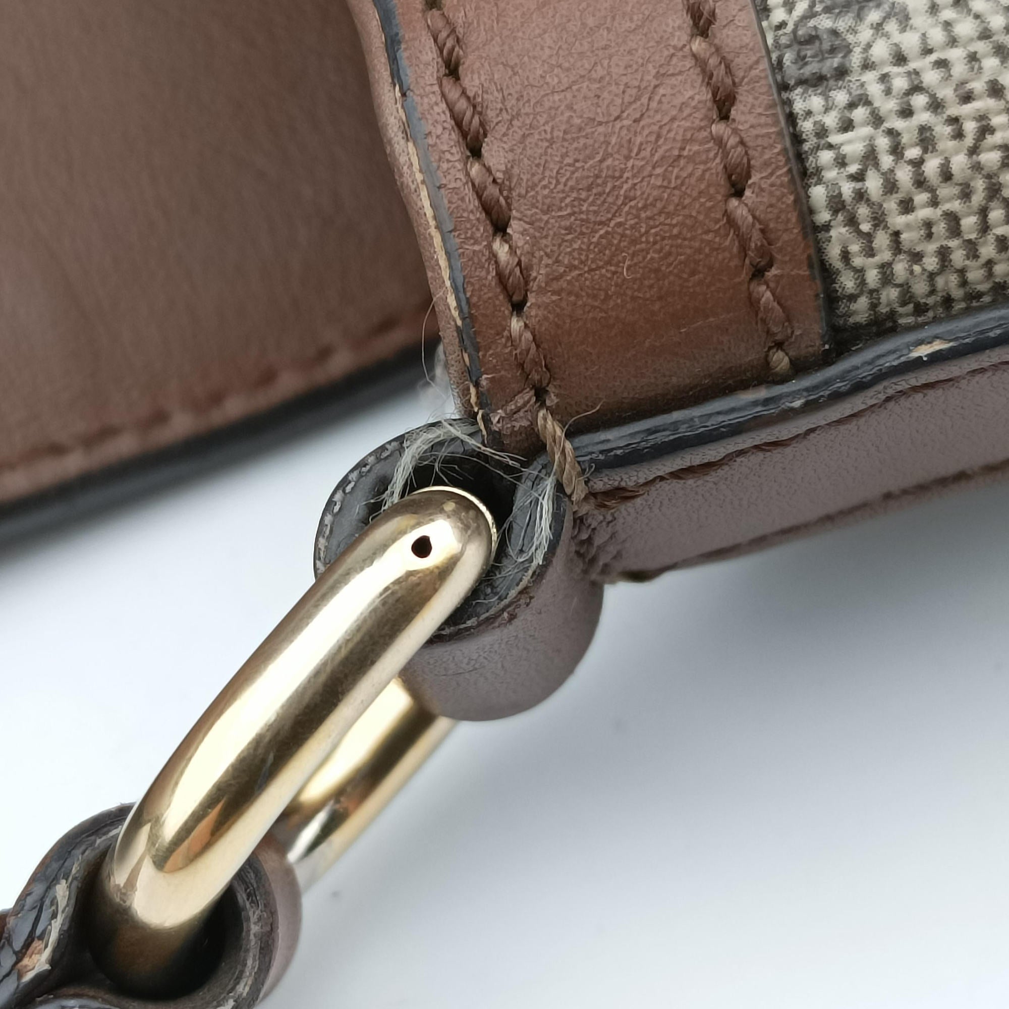 Pre-owned Gucci Sukey khaki×brown canvas × leather 336748 shoulderbag | stylenewstar
