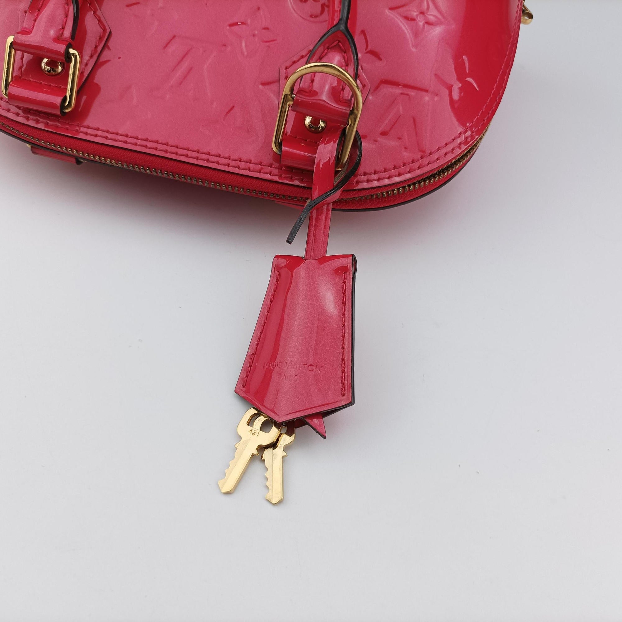 Pre-owned Louis Vuitton Alma BB ROSE INDIEN Vernis M91606 shoulderbag | stylenewstar