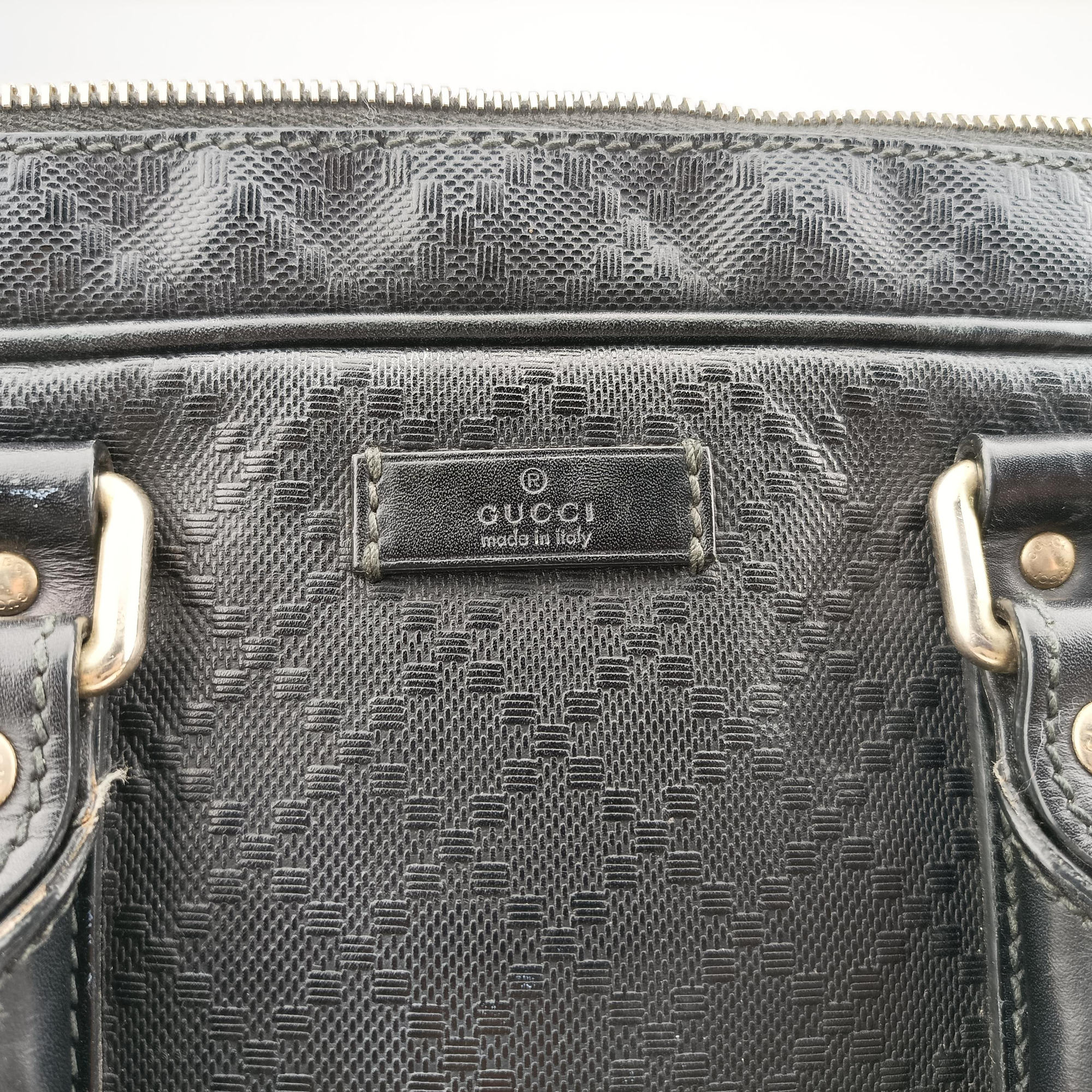 Pre-owned Gucci Guccissima briefcase Black Leather 208463 handbag | stylenewstar