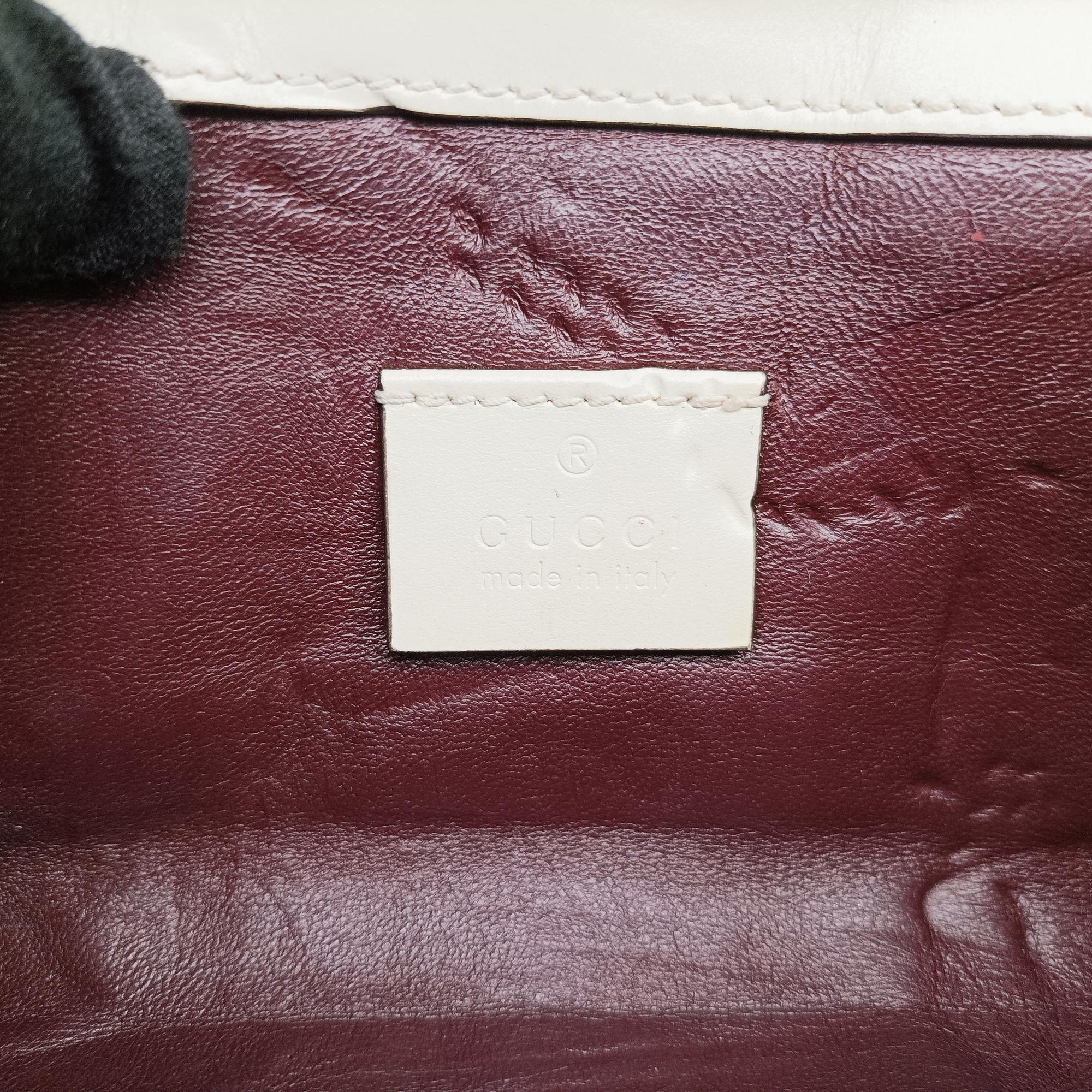 Pre-owned Gucci Zumi White Leather 572375 shoulderbag | stylenewstar