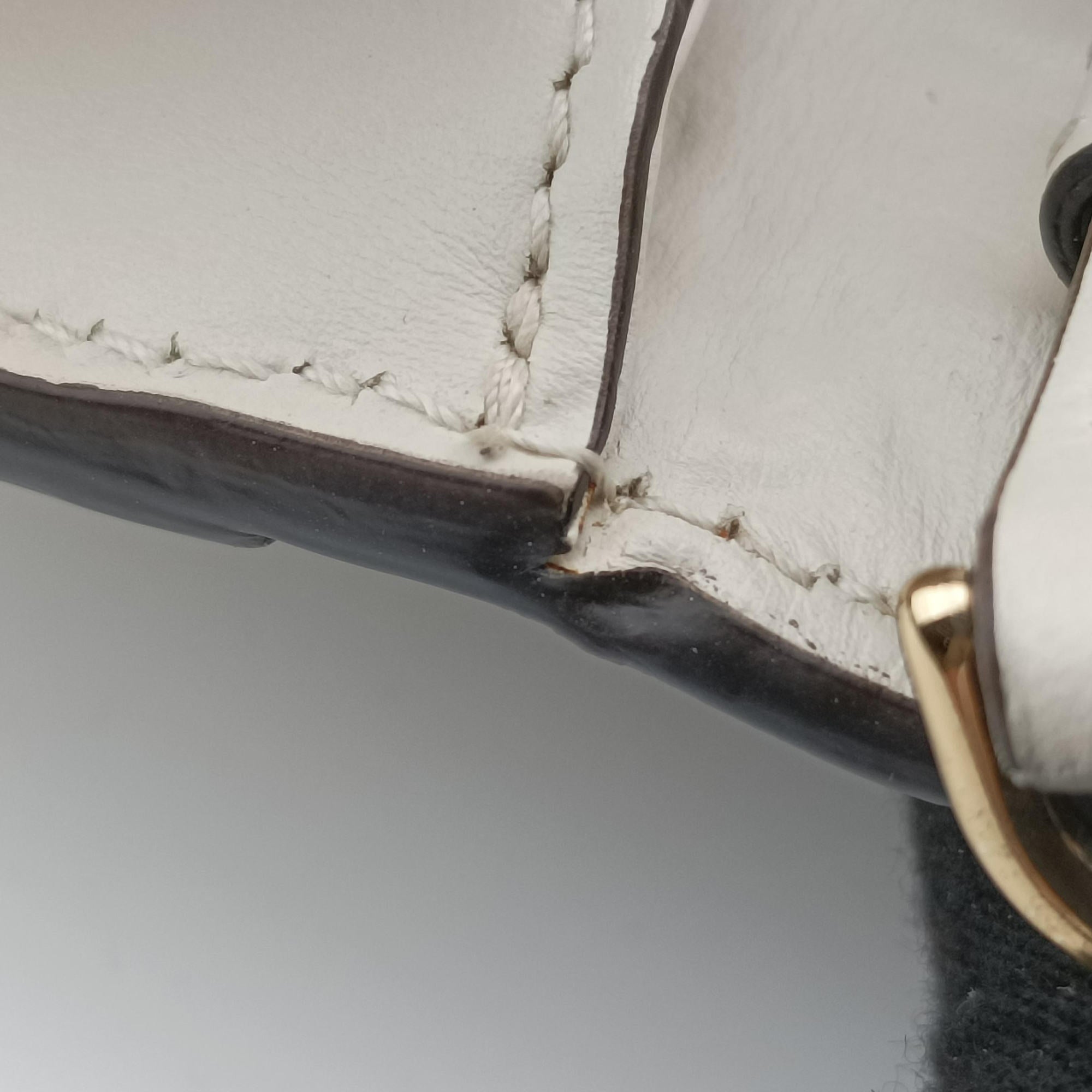 Pre-owned Gucci Zumi White Leather 572375 shoulderbag | stylenewstar
