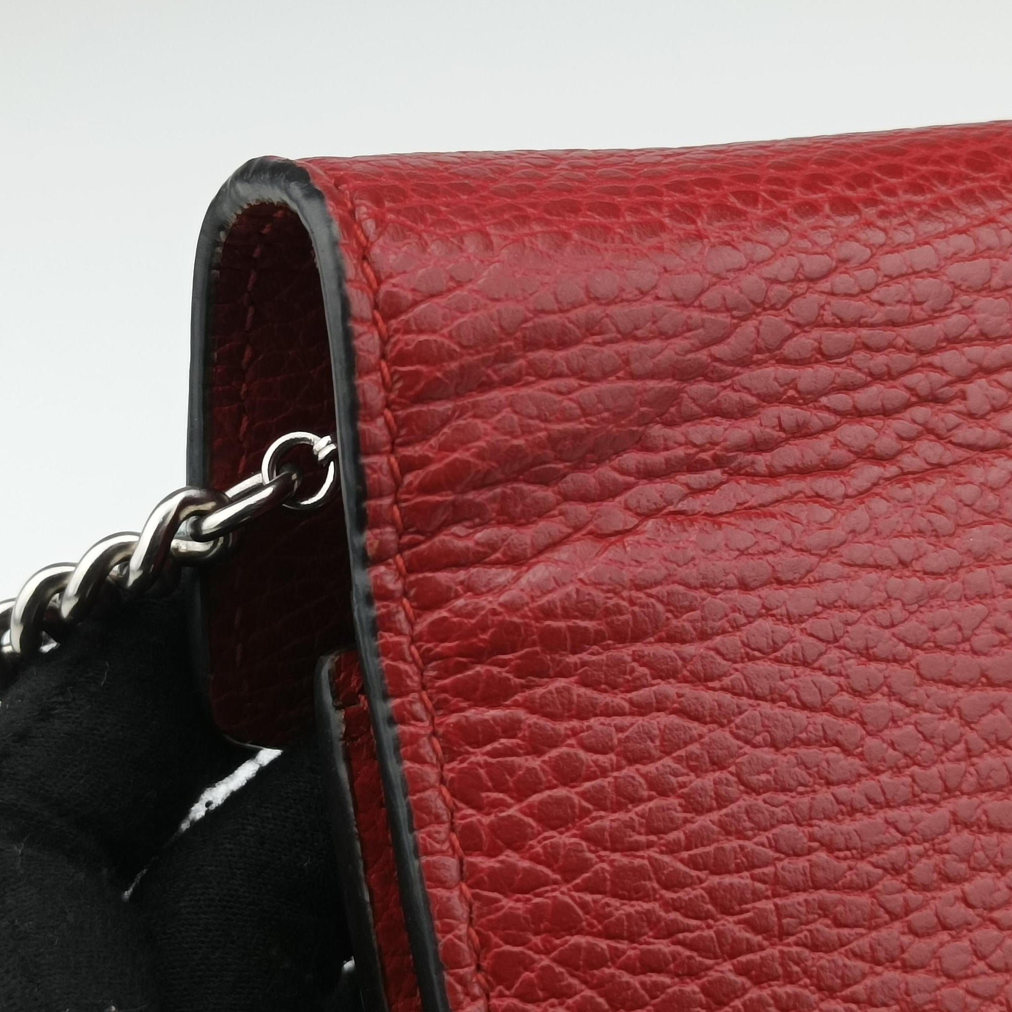 Secondhand Gucci Dionysus Red Leather 401231 shoulderbag | stylenewstar